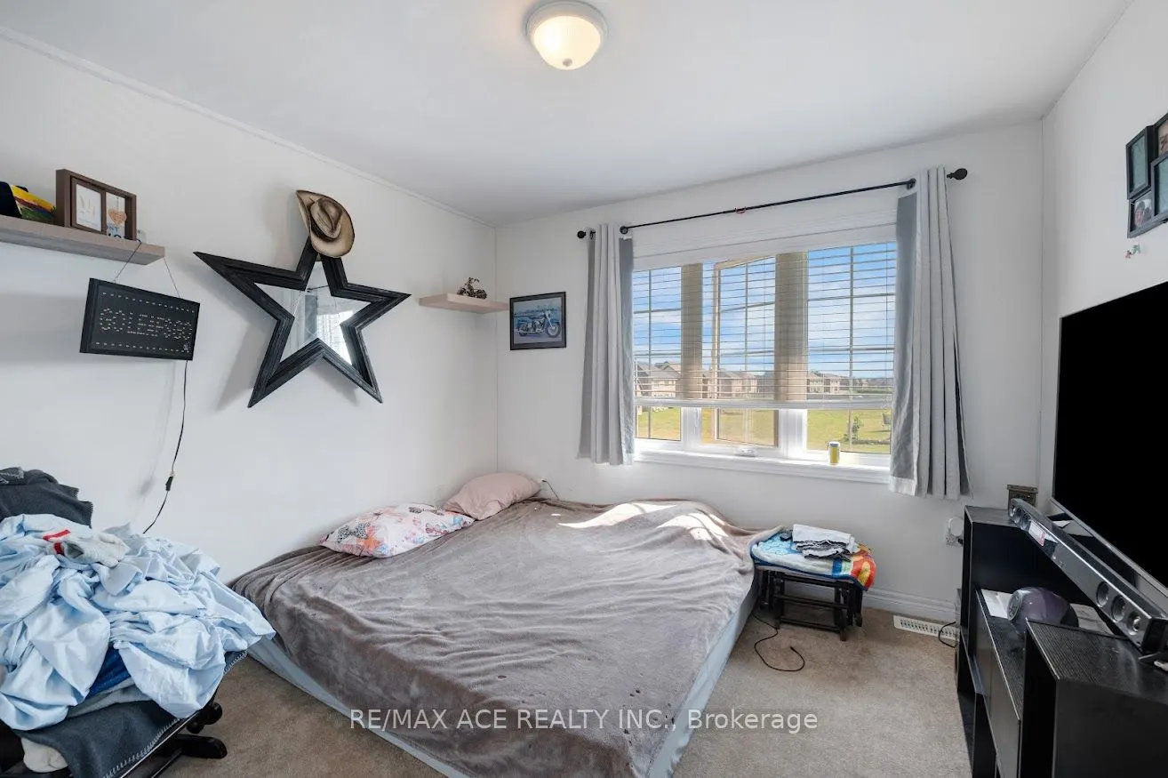 37 Summer Breeze Drive
