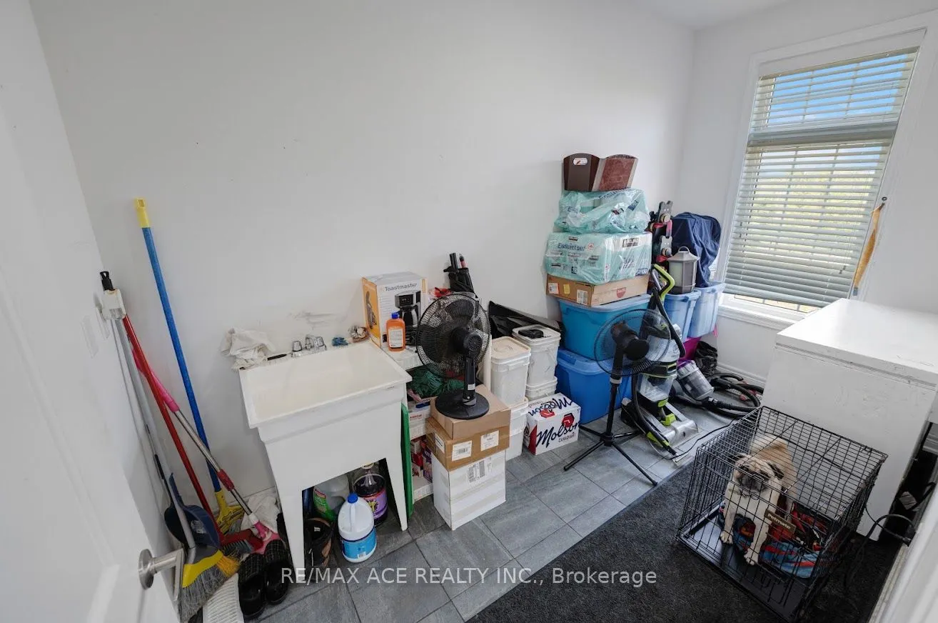 37 Summer Breeze Drive