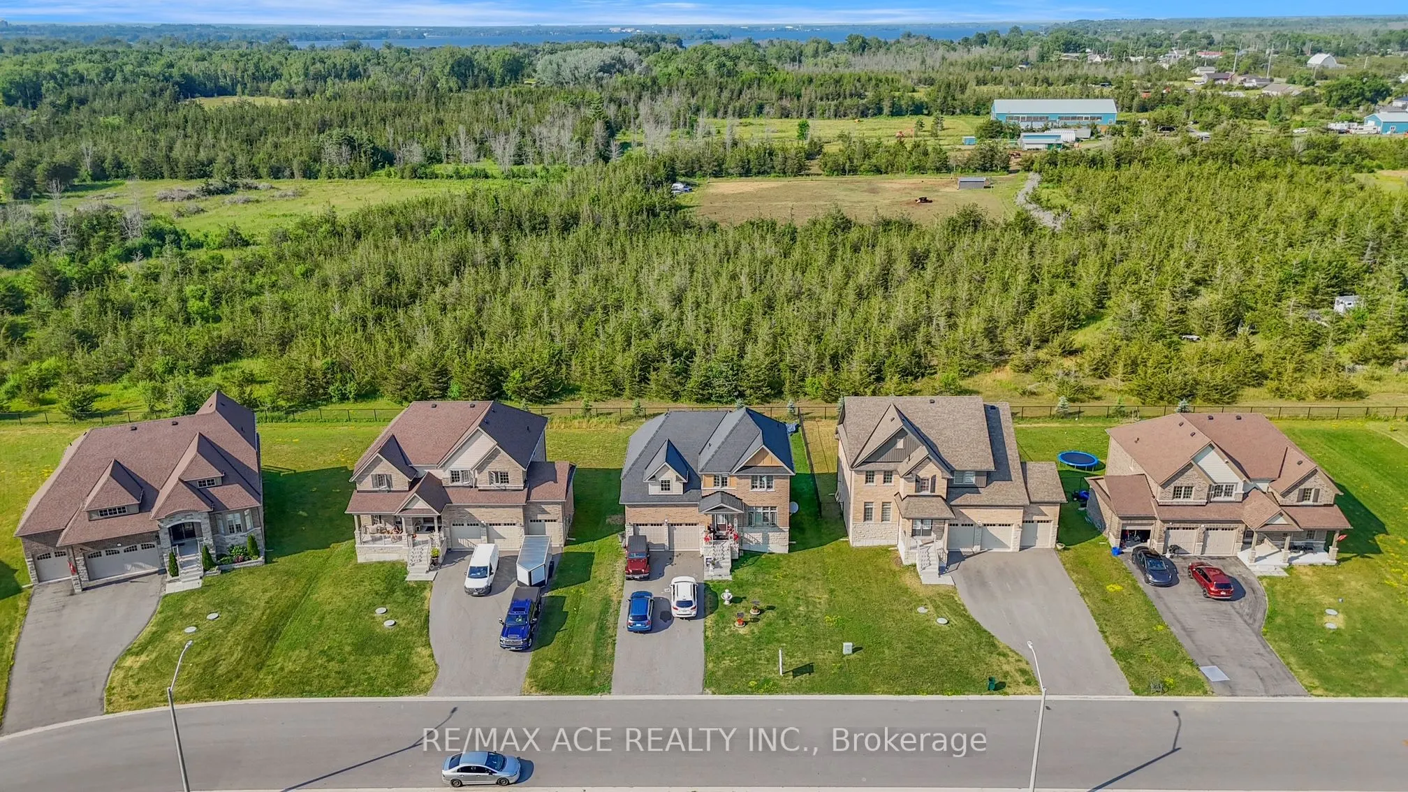 37 Summer Breeze Drive