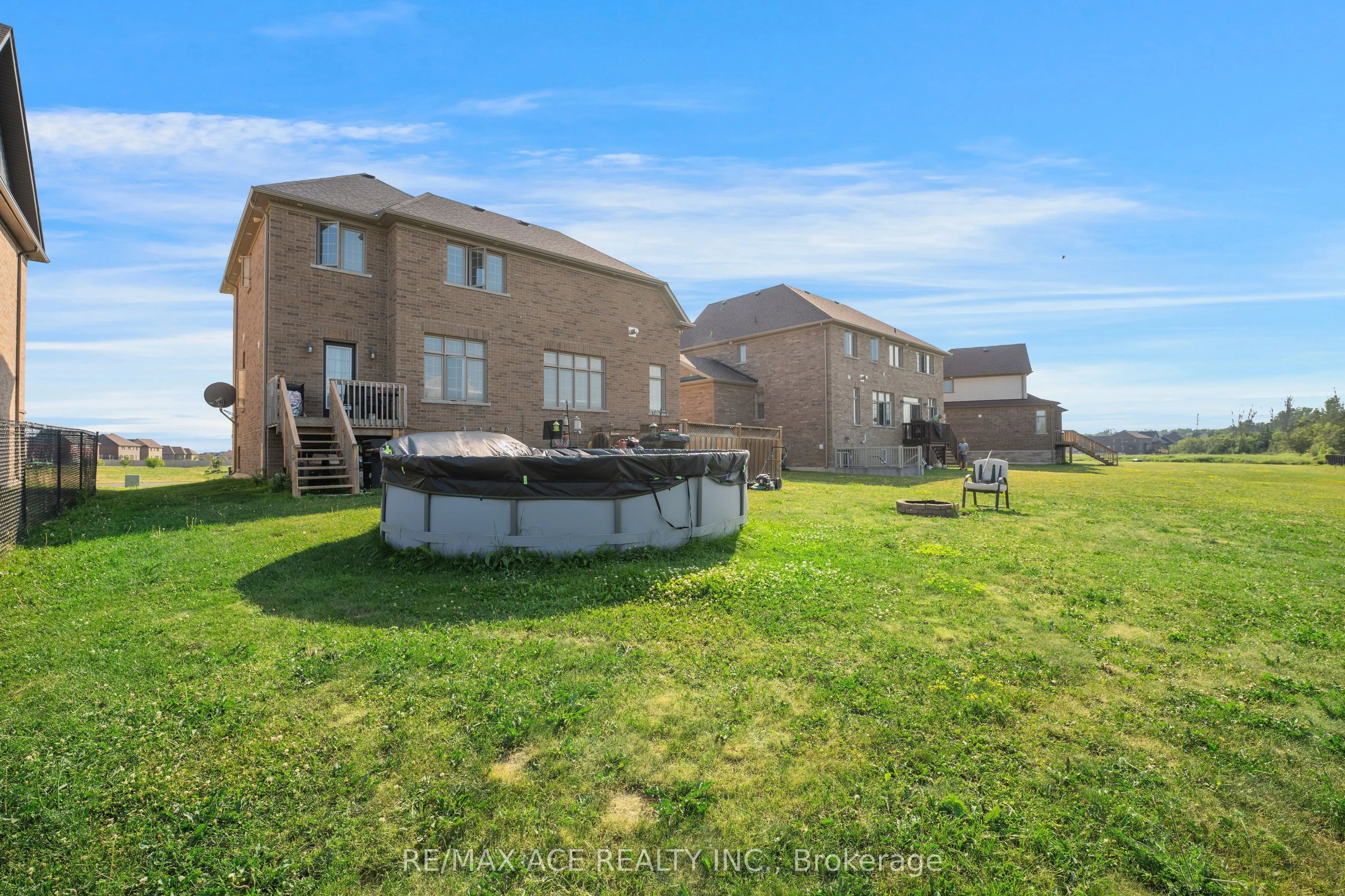37 Summer Breeze Drive