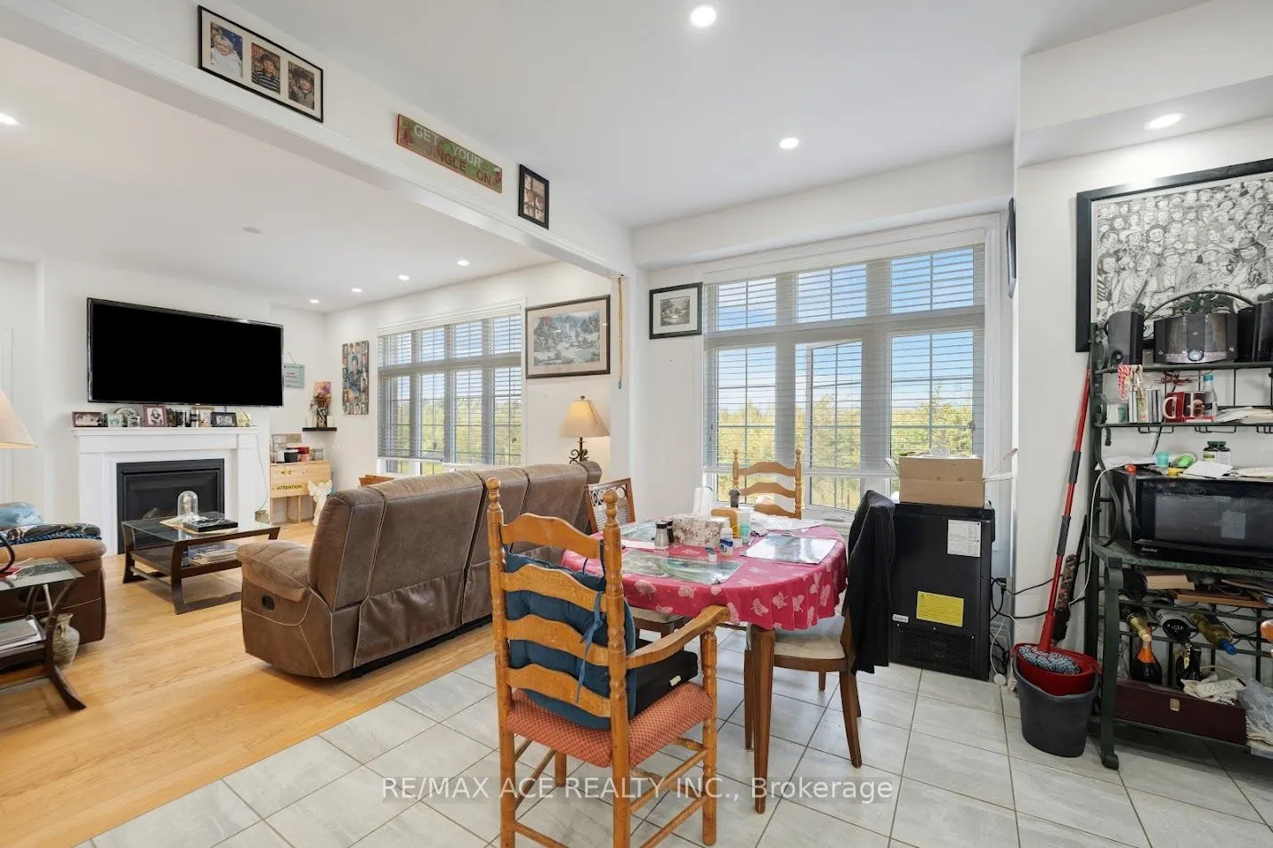 37 Summer Breeze Drive