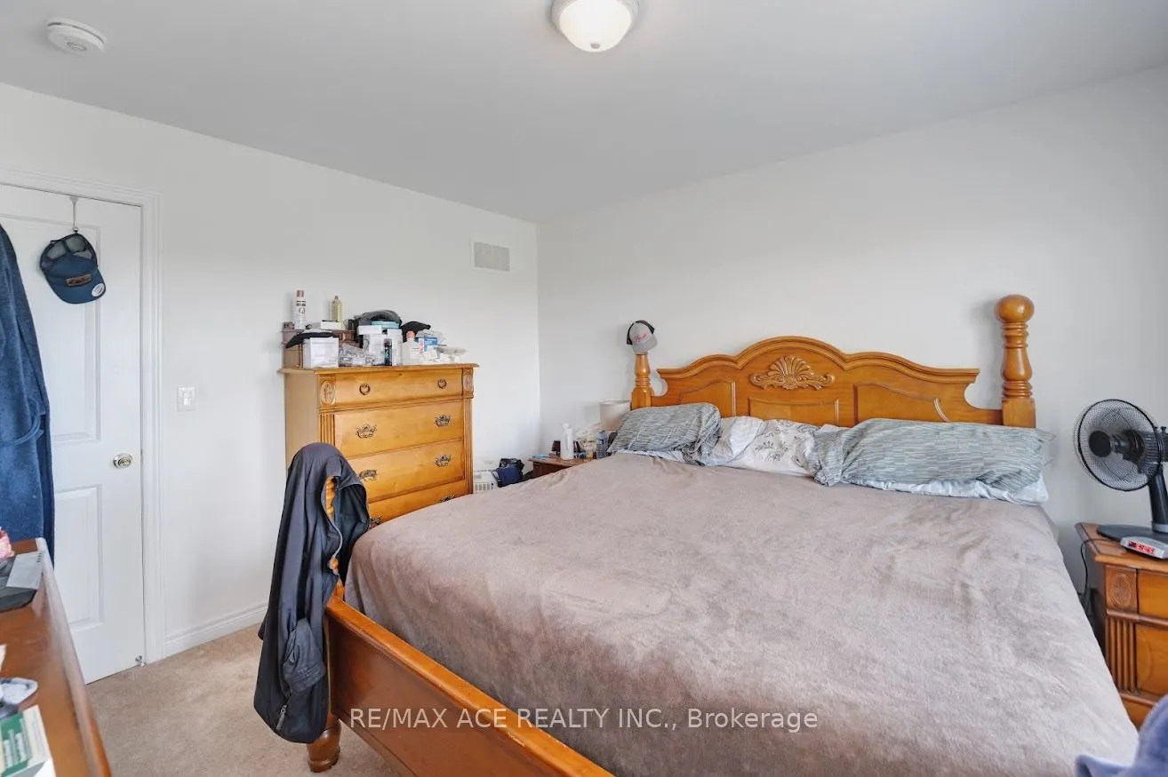 37 Summer Breeze Drive