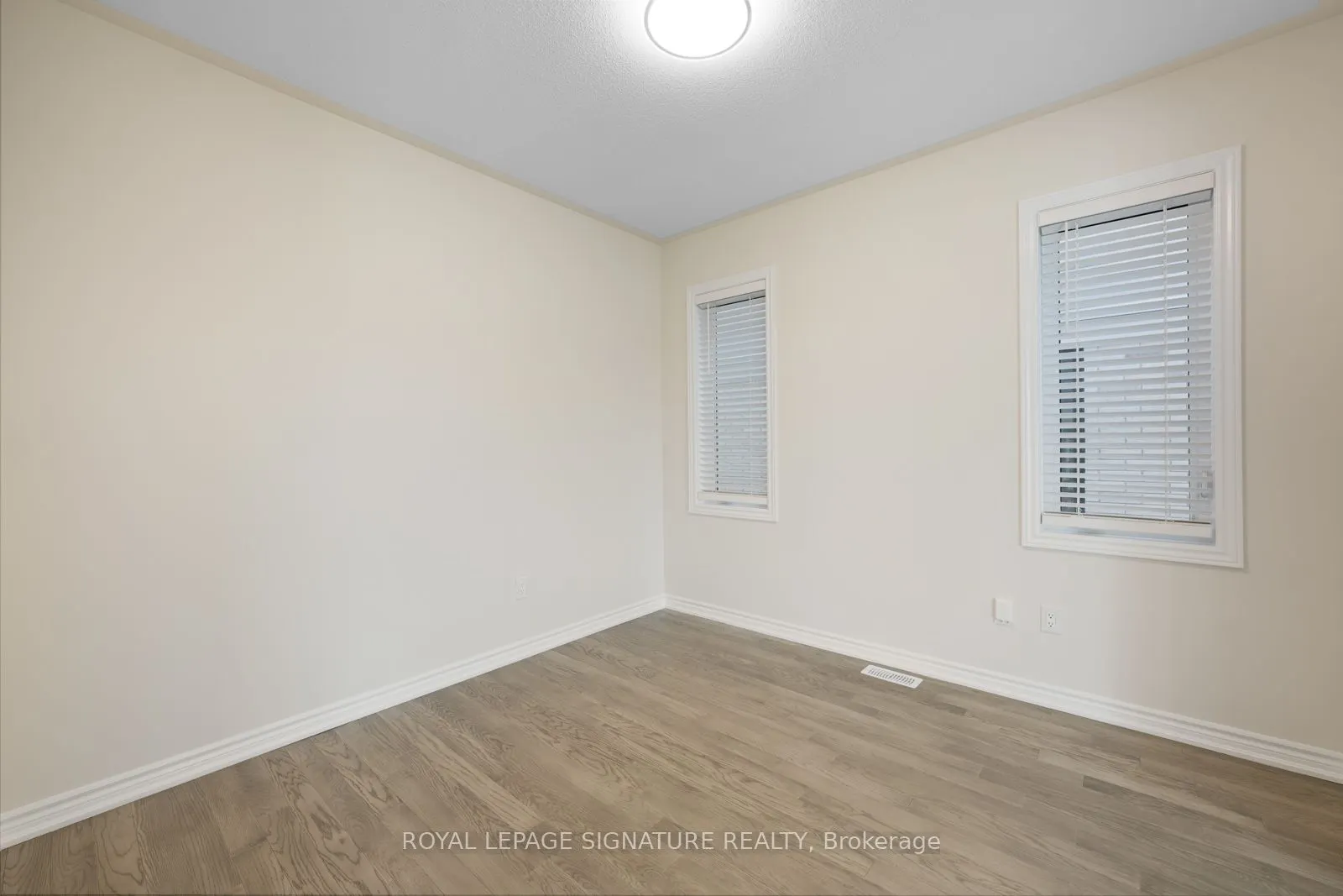 36 Hillcroft Way