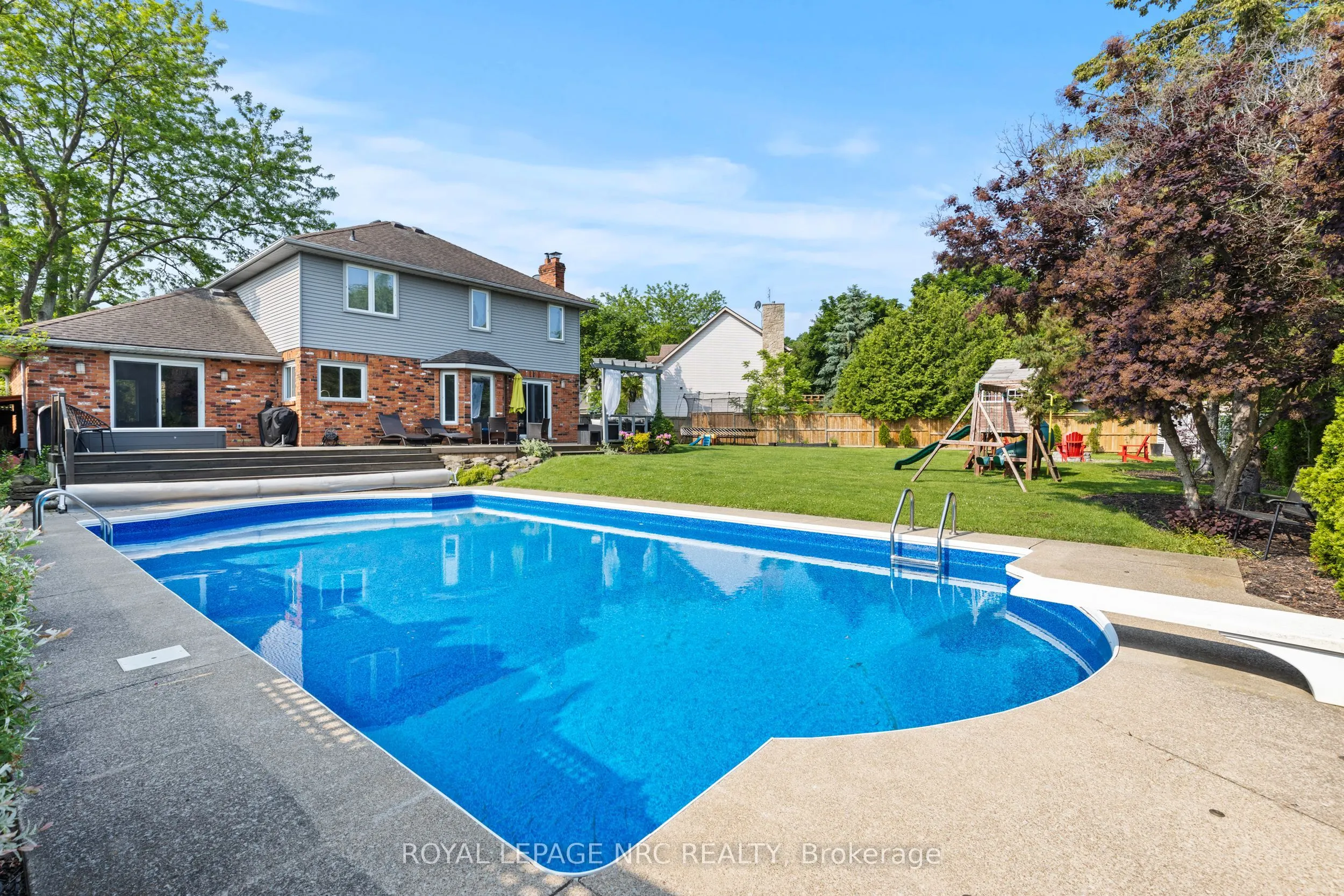 2905 Butler's Walk