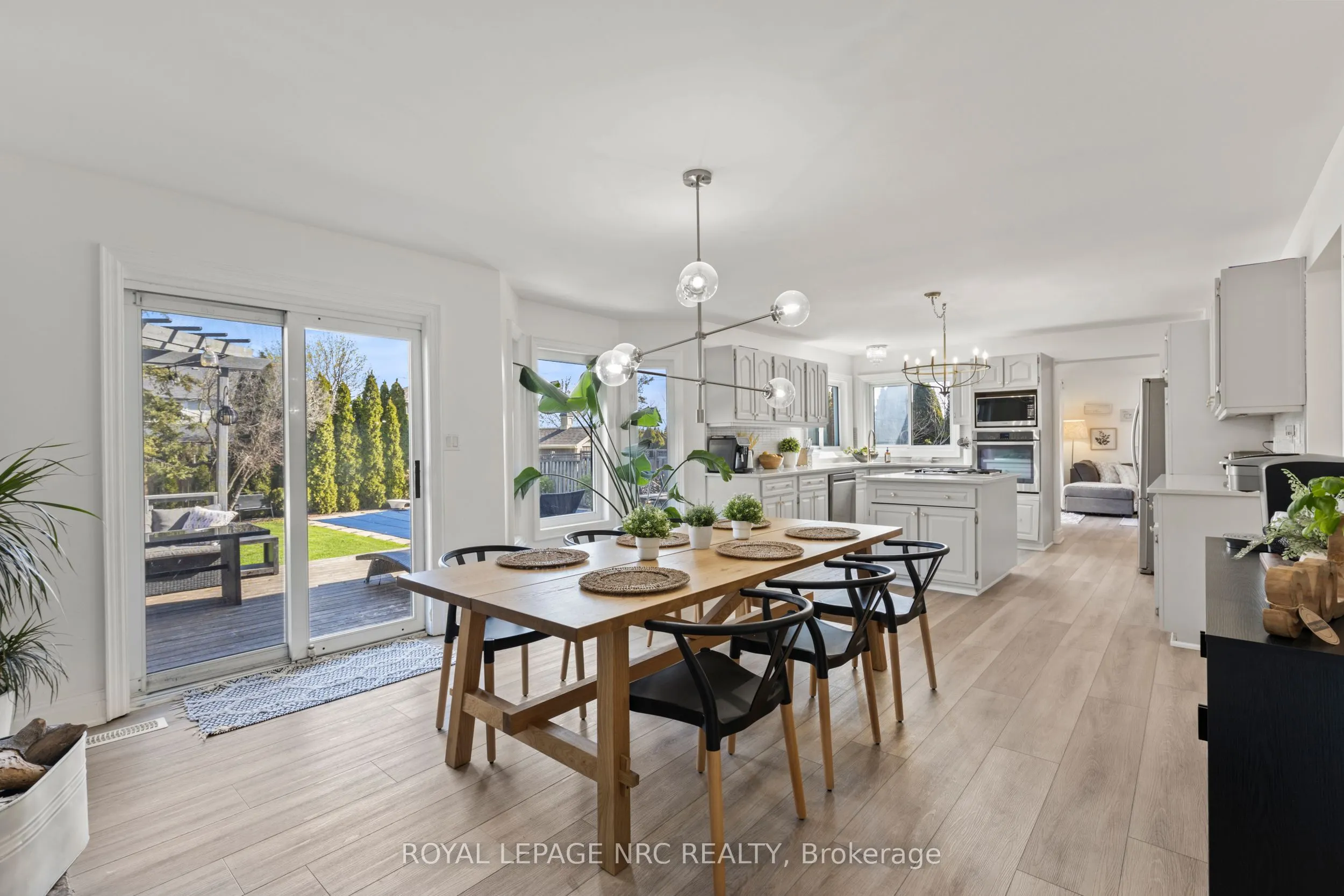 2905 Butler's Walk