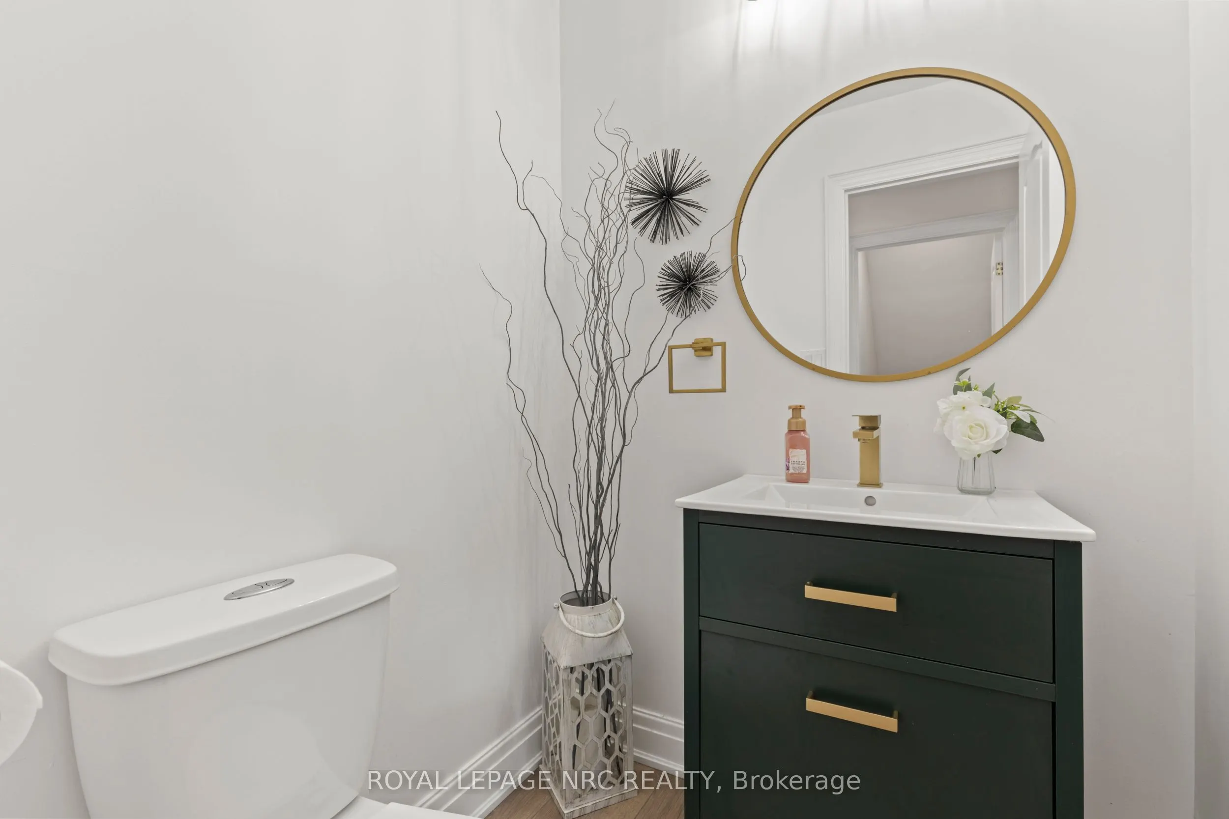 2905 Butler's Walk