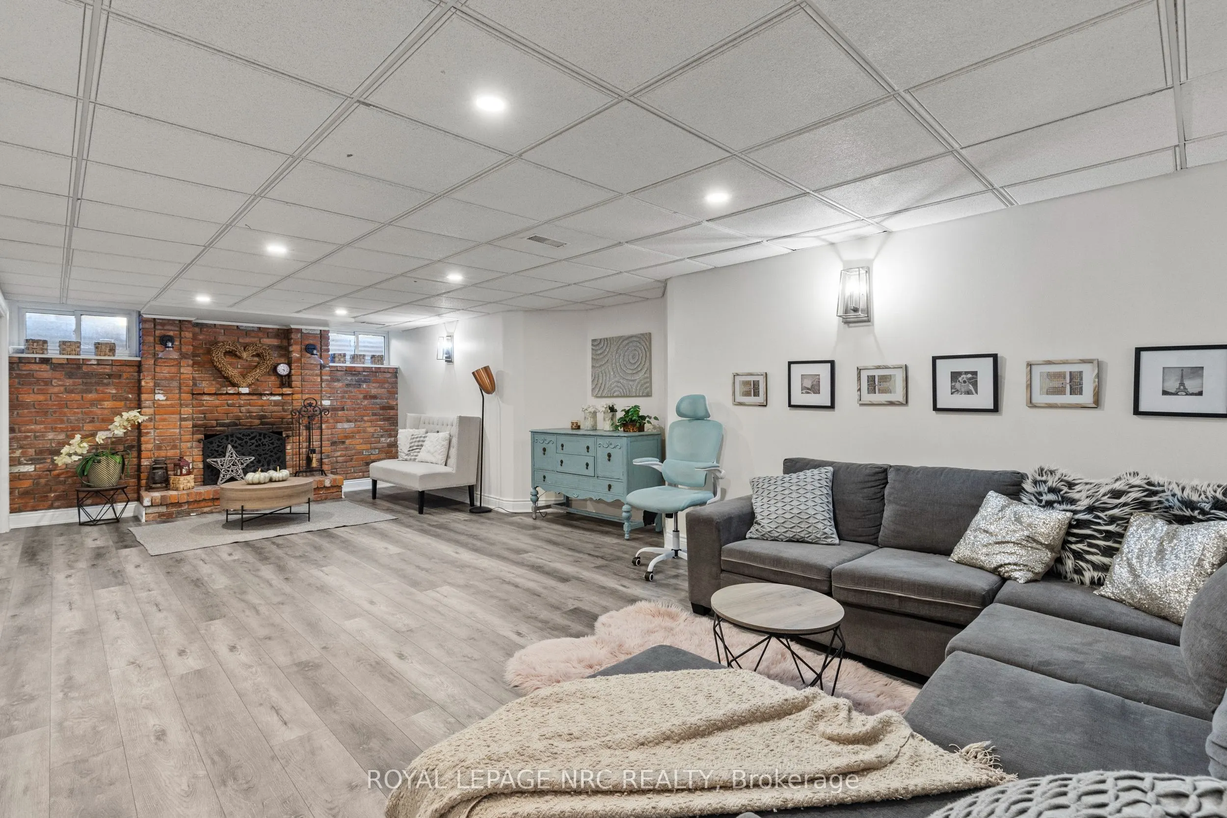 2905 Butler's Walk