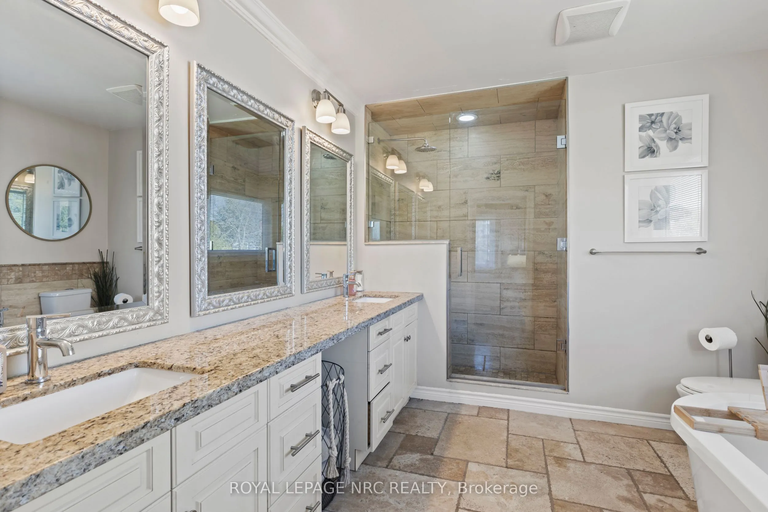 2905 Butler's Walk