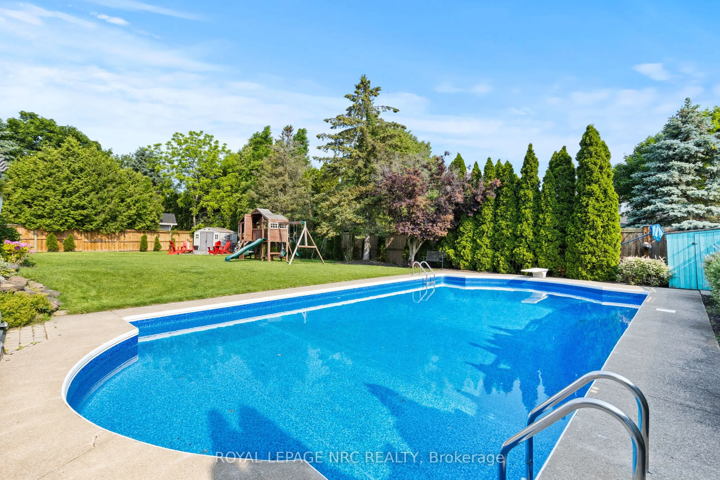 2905 Butler's Walk