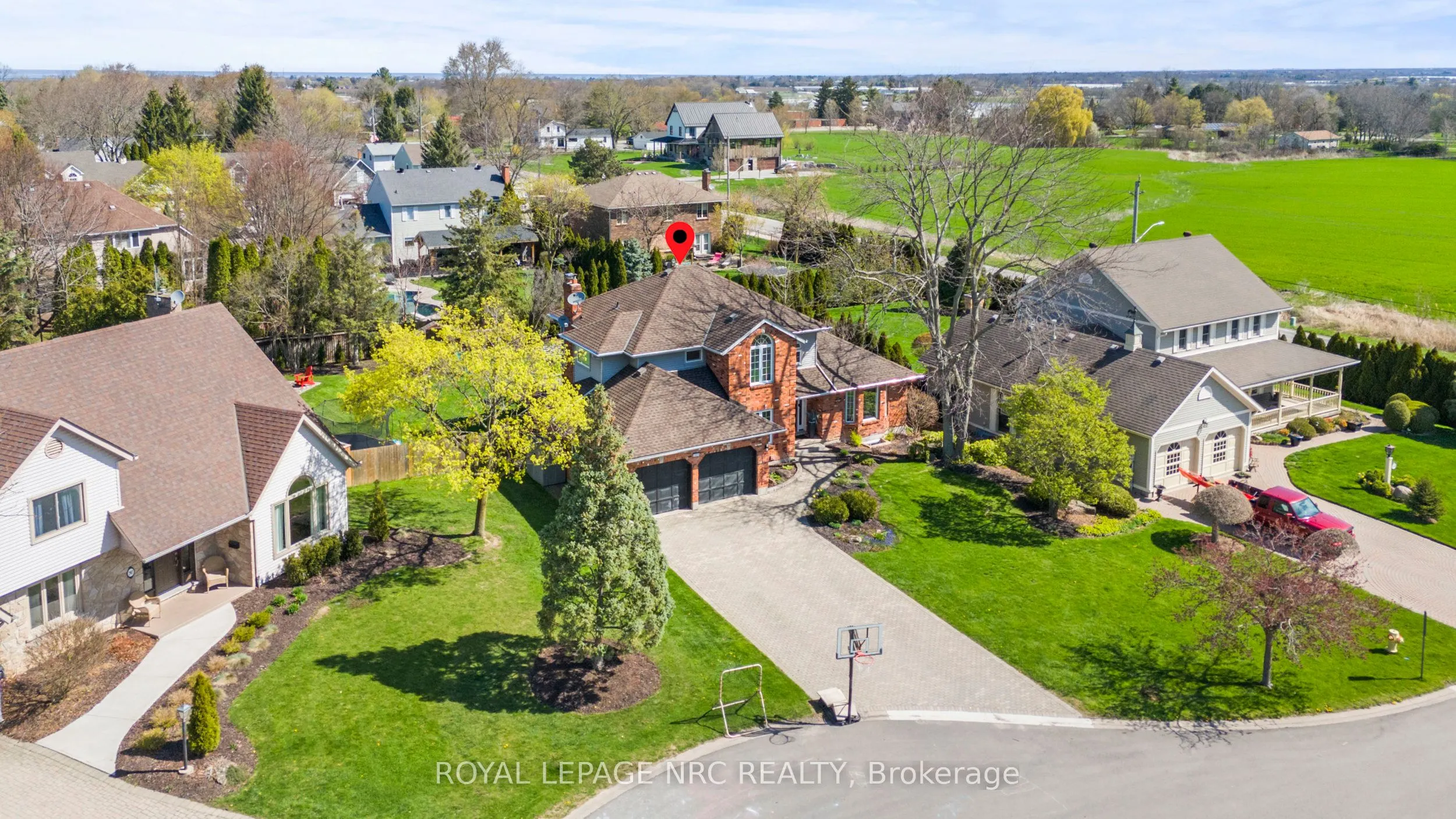2905 Butler's Walk
