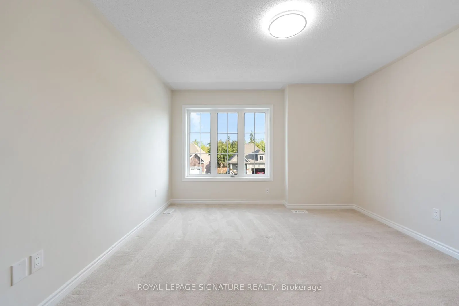 36 Hillcroft Way