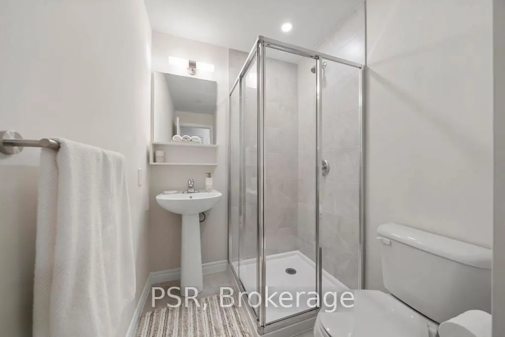 2750 King Street E, #215
