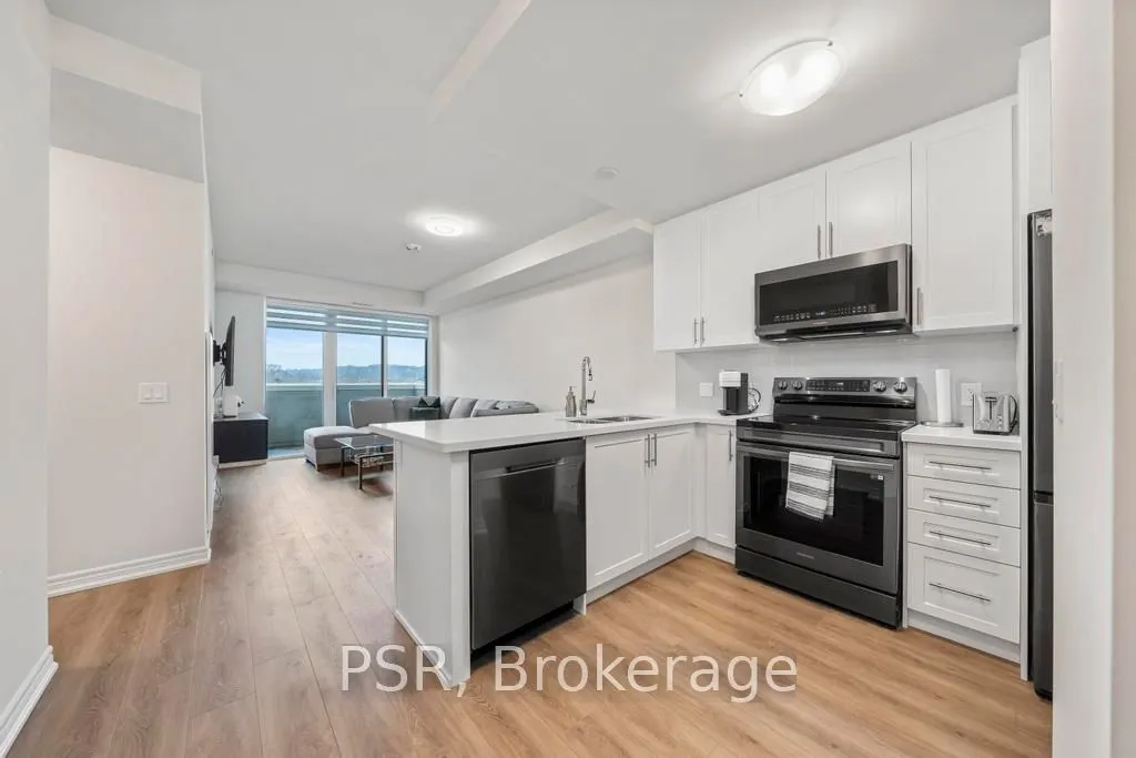 2750 King Street E, #215