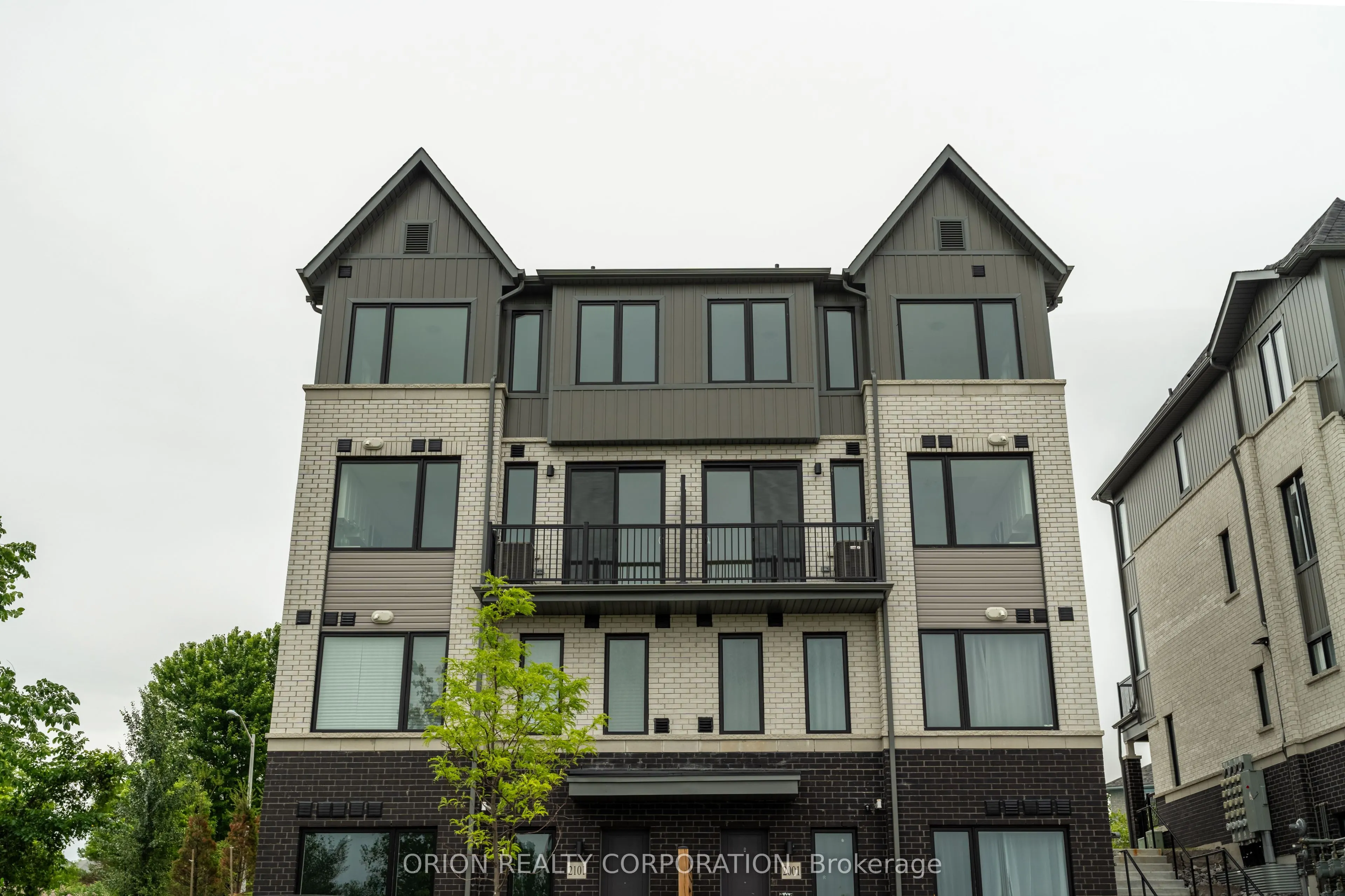 160 Densmore Road, #2003