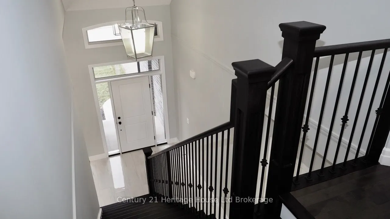 12 SYCAMORE Drive