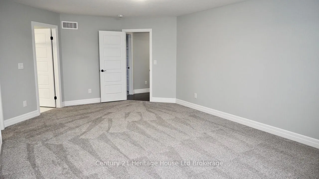 12 SYCAMORE Drive