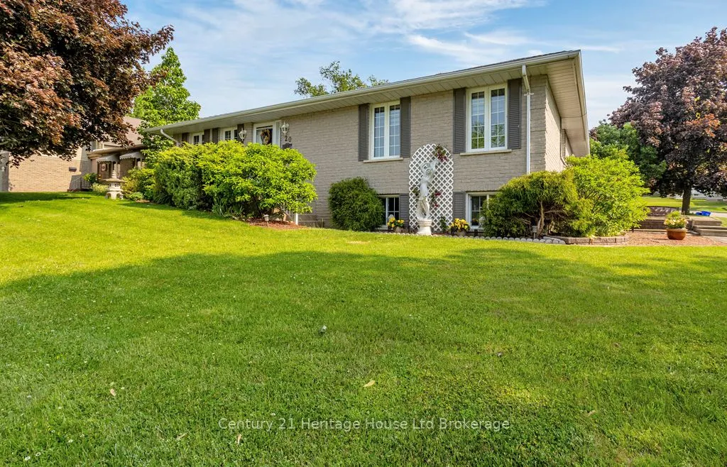 20 Woodcock Drive