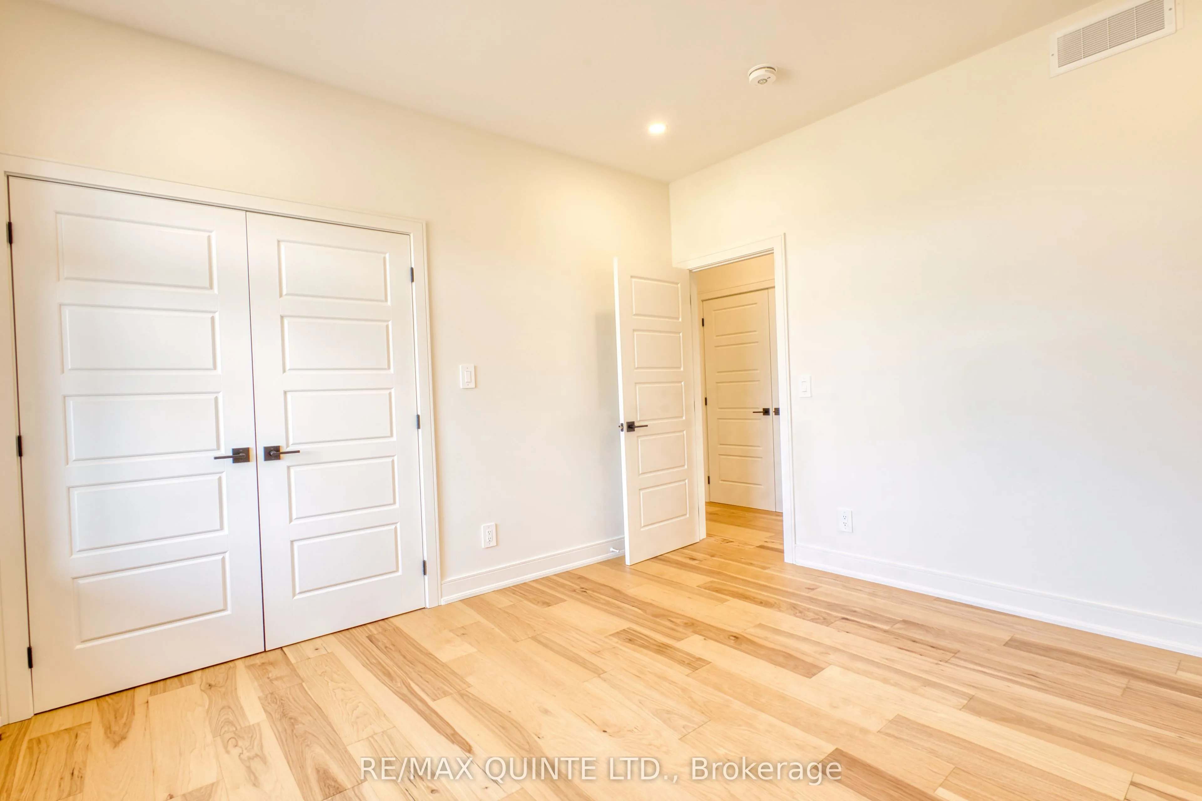 76 Navigation Drive