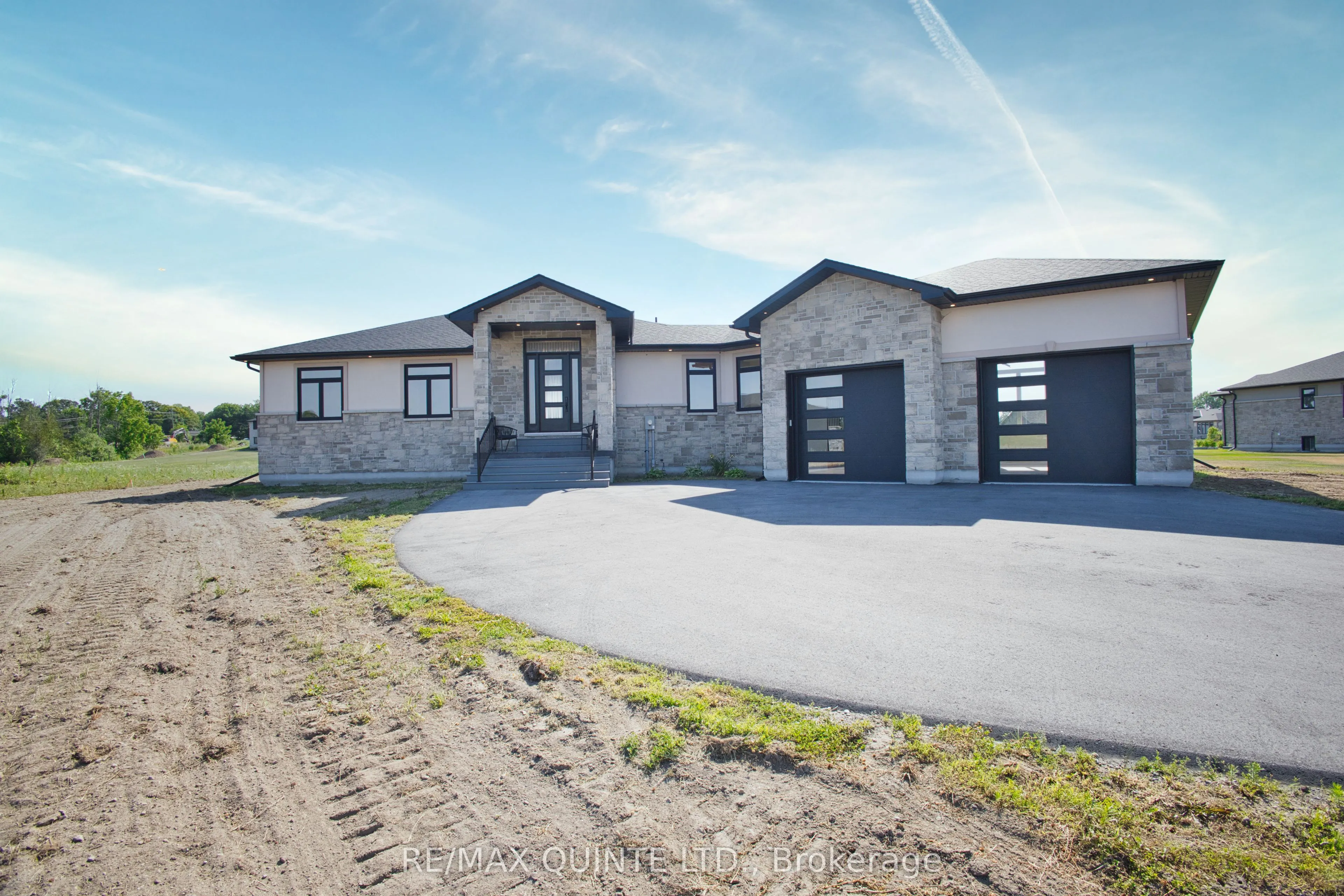 76 Navigation Drive