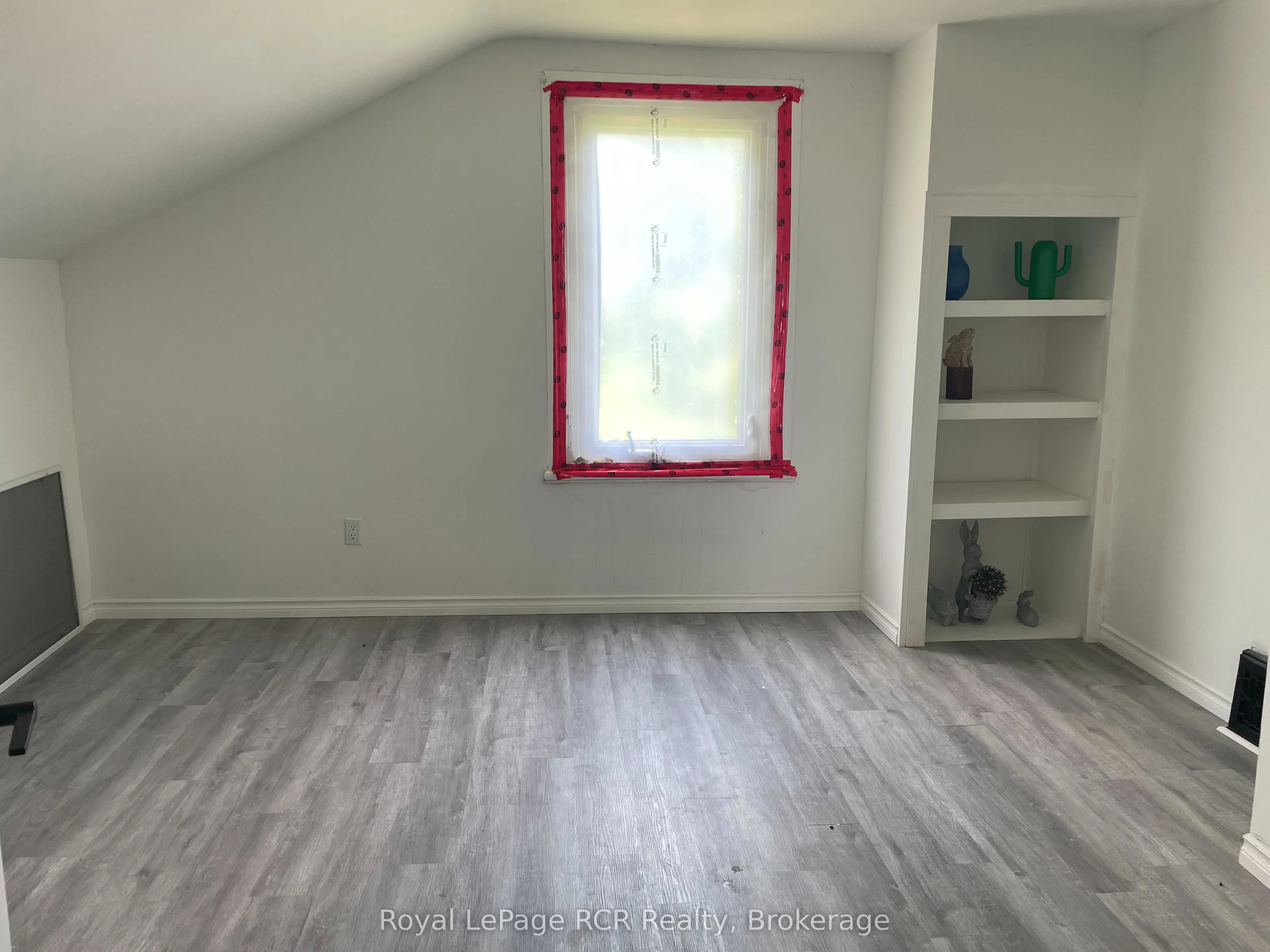 828254 Mulmur Nottawasaga Townline