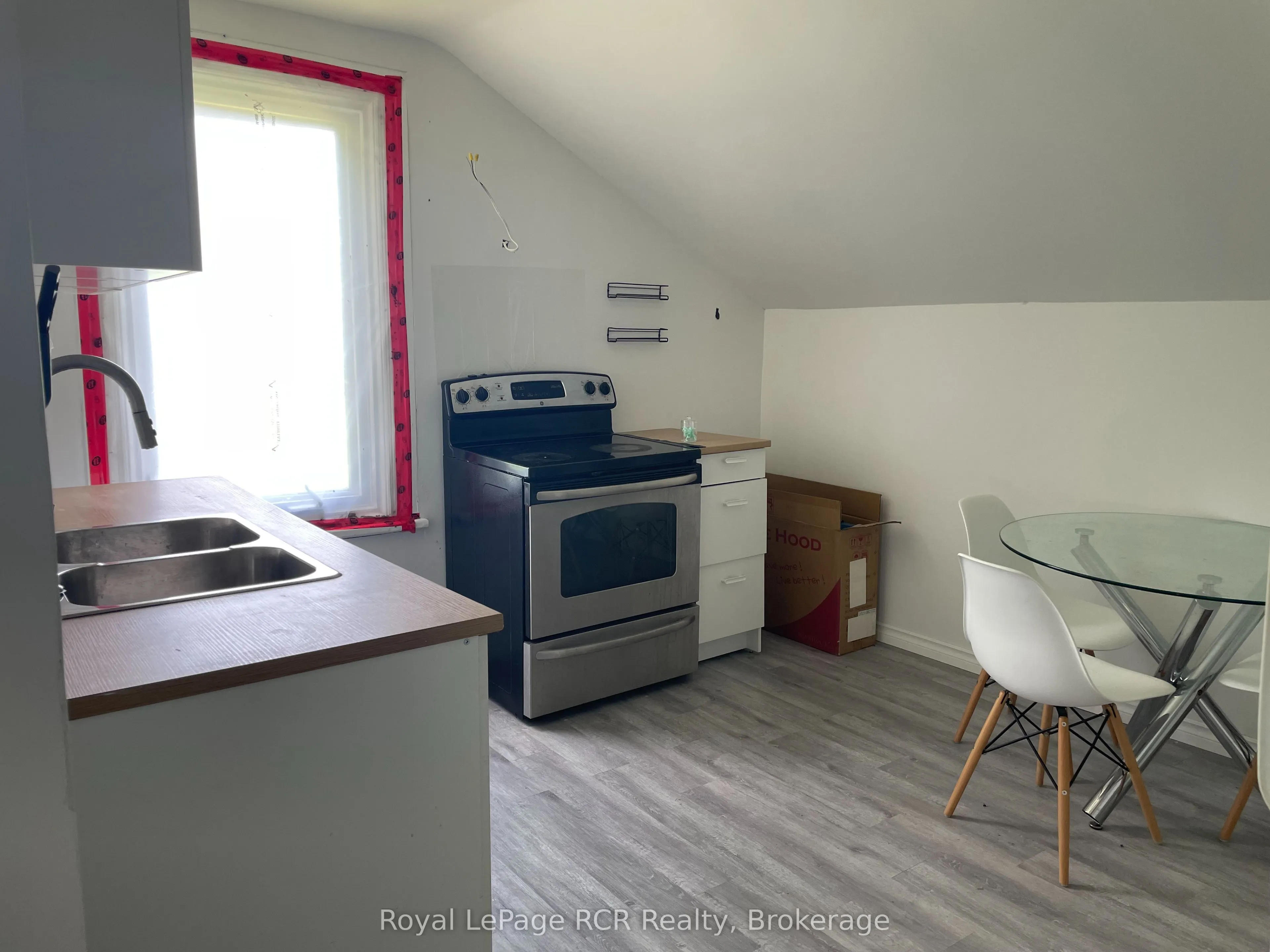 828254 Mulmur Nottawasaga Townline