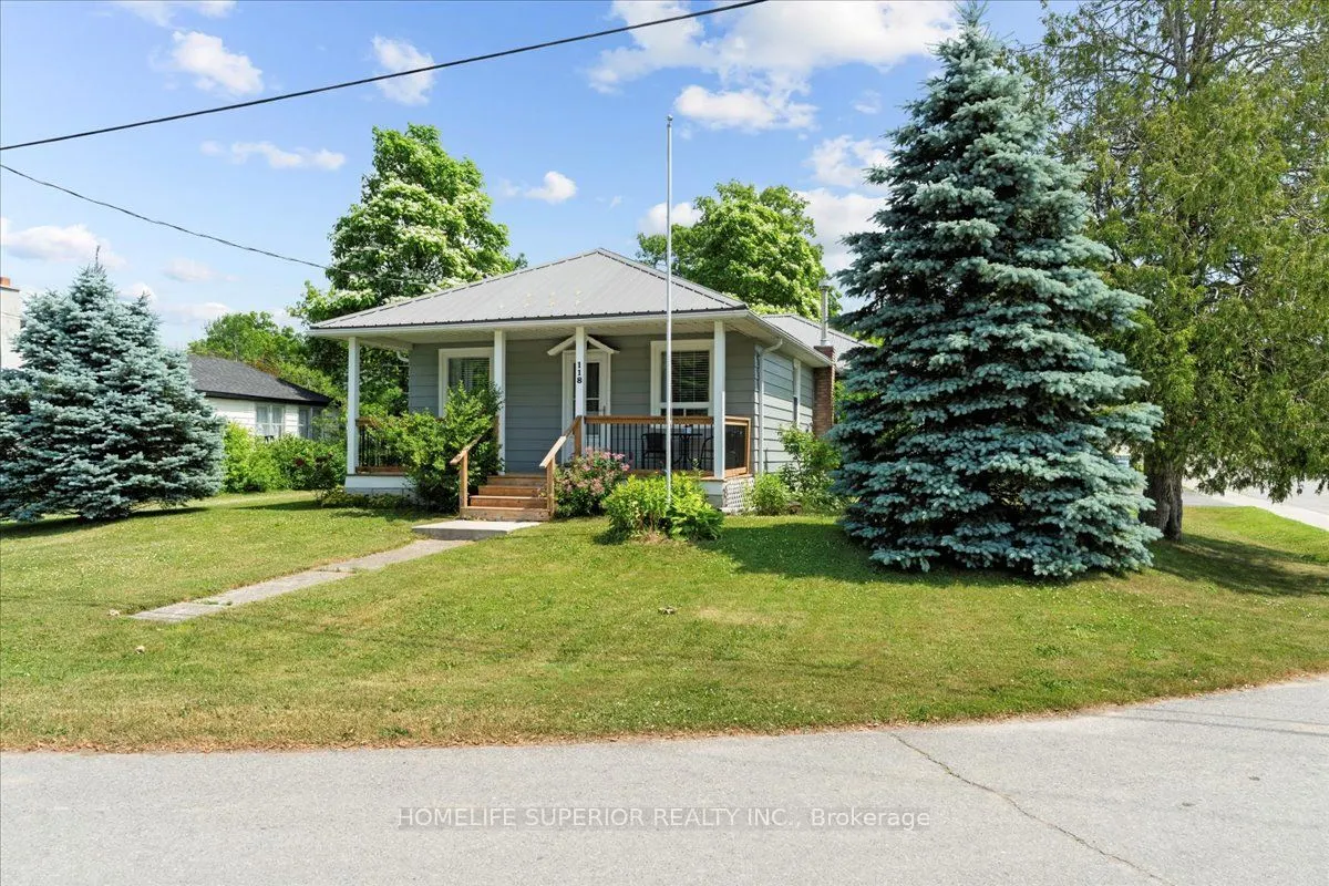 118 Hastings Avenue