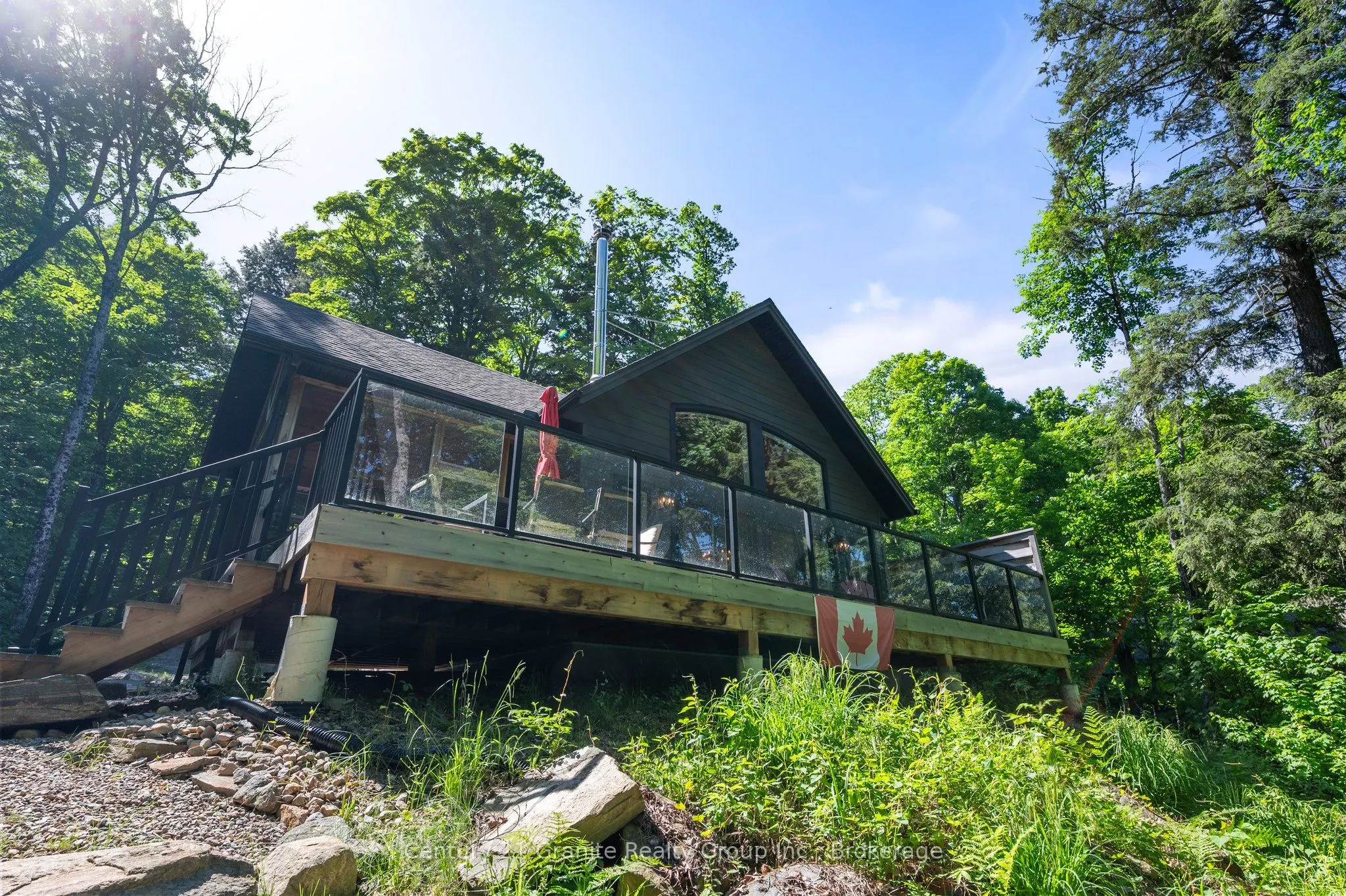 1577 RUGGED Lane