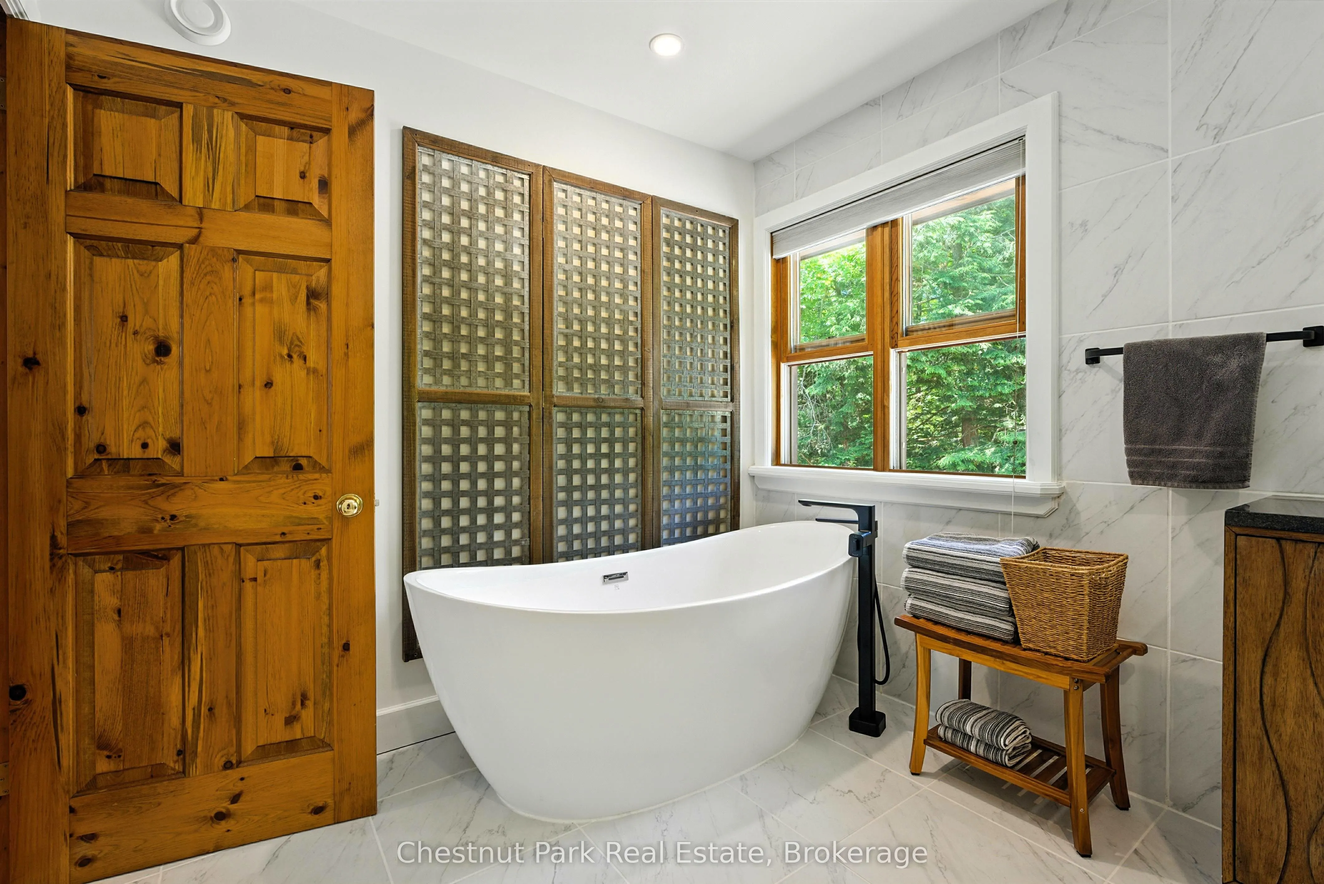 1341 Innisfree Road