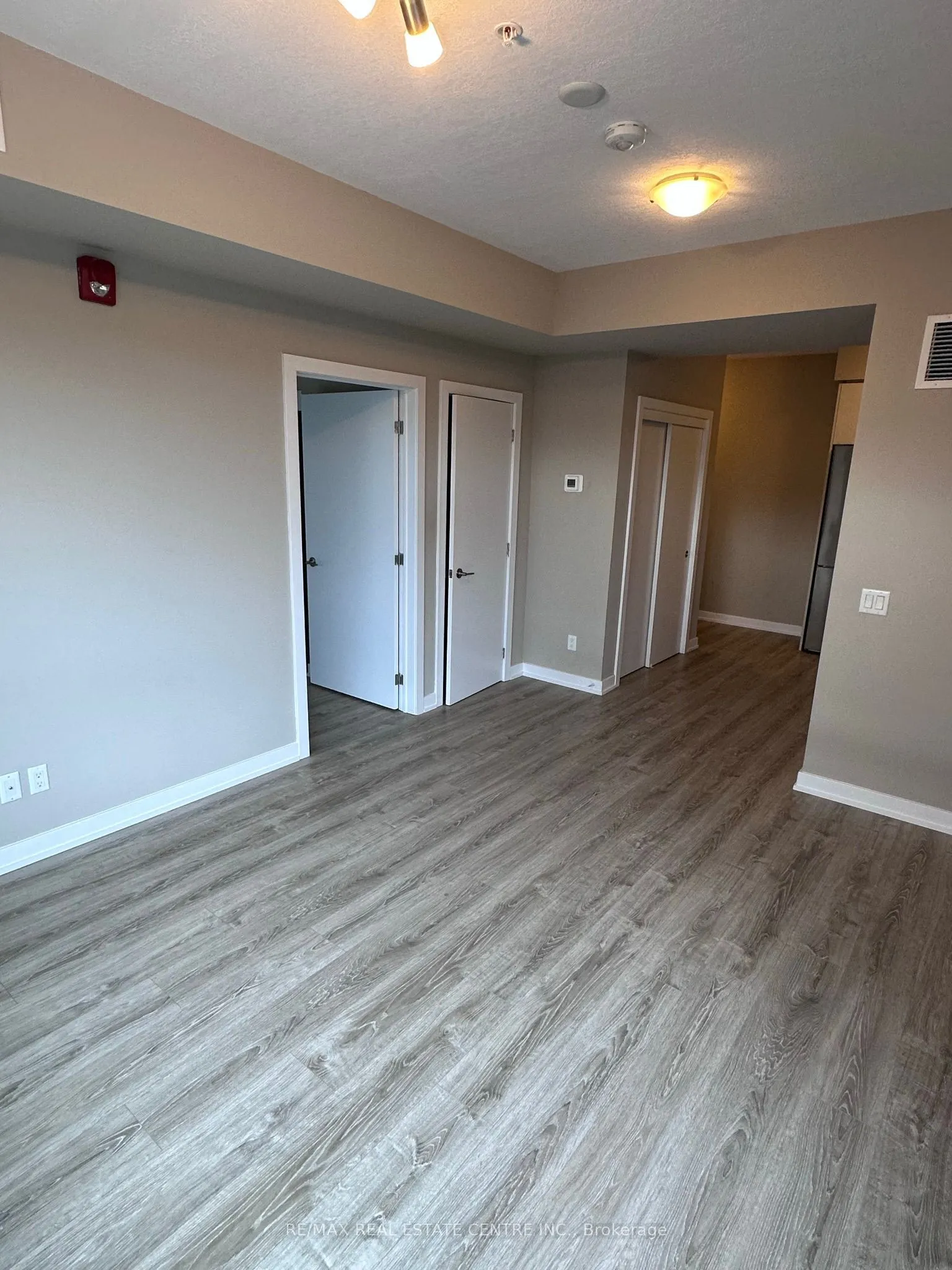 10 Esplanade Lane, #313