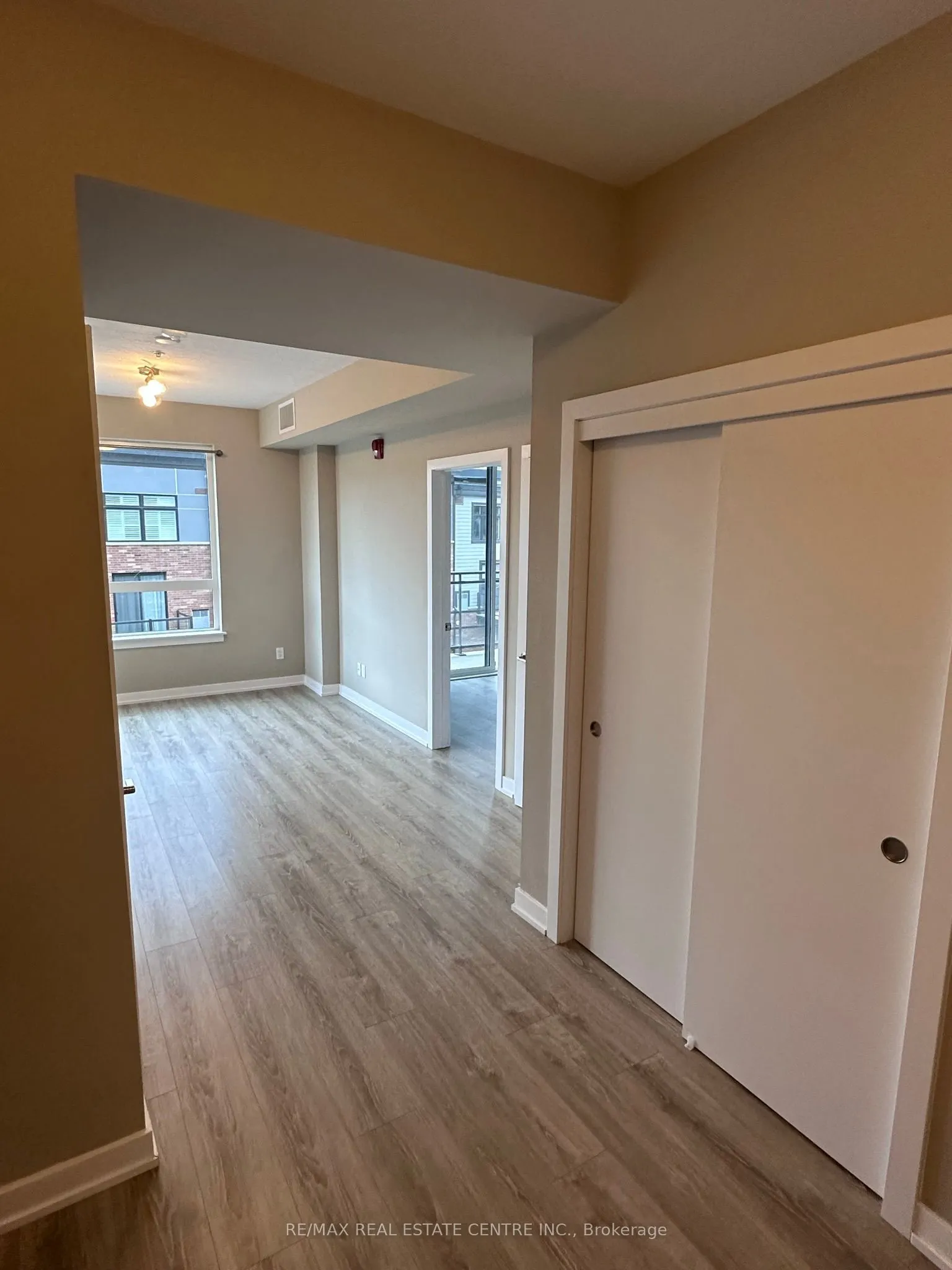 10 Esplanade Lane, #313