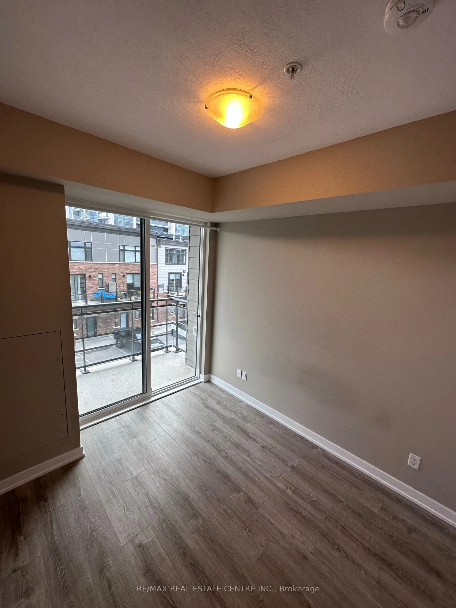 10 Esplanade Lane, #313