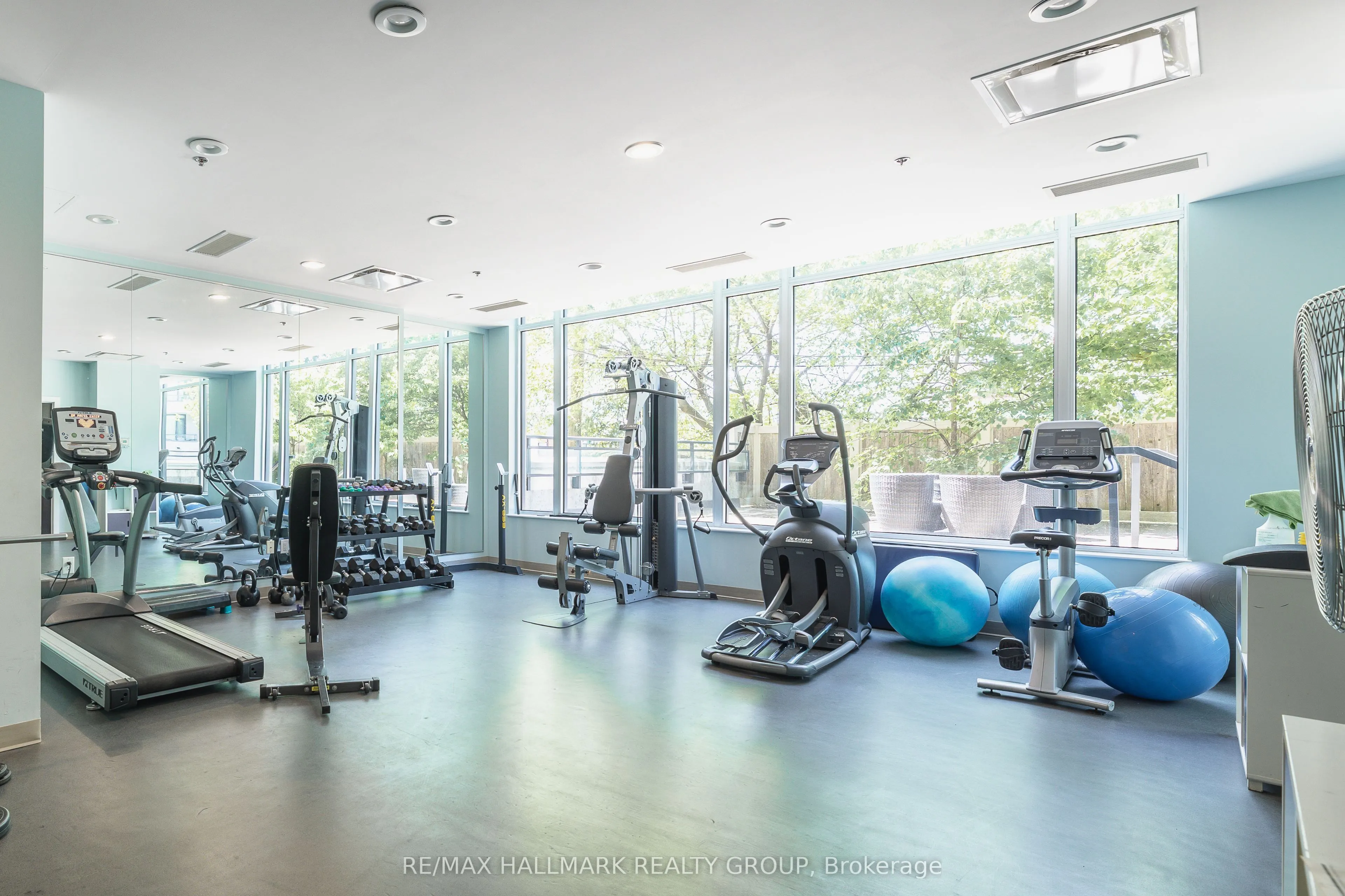101 RICHMOND Road, #113