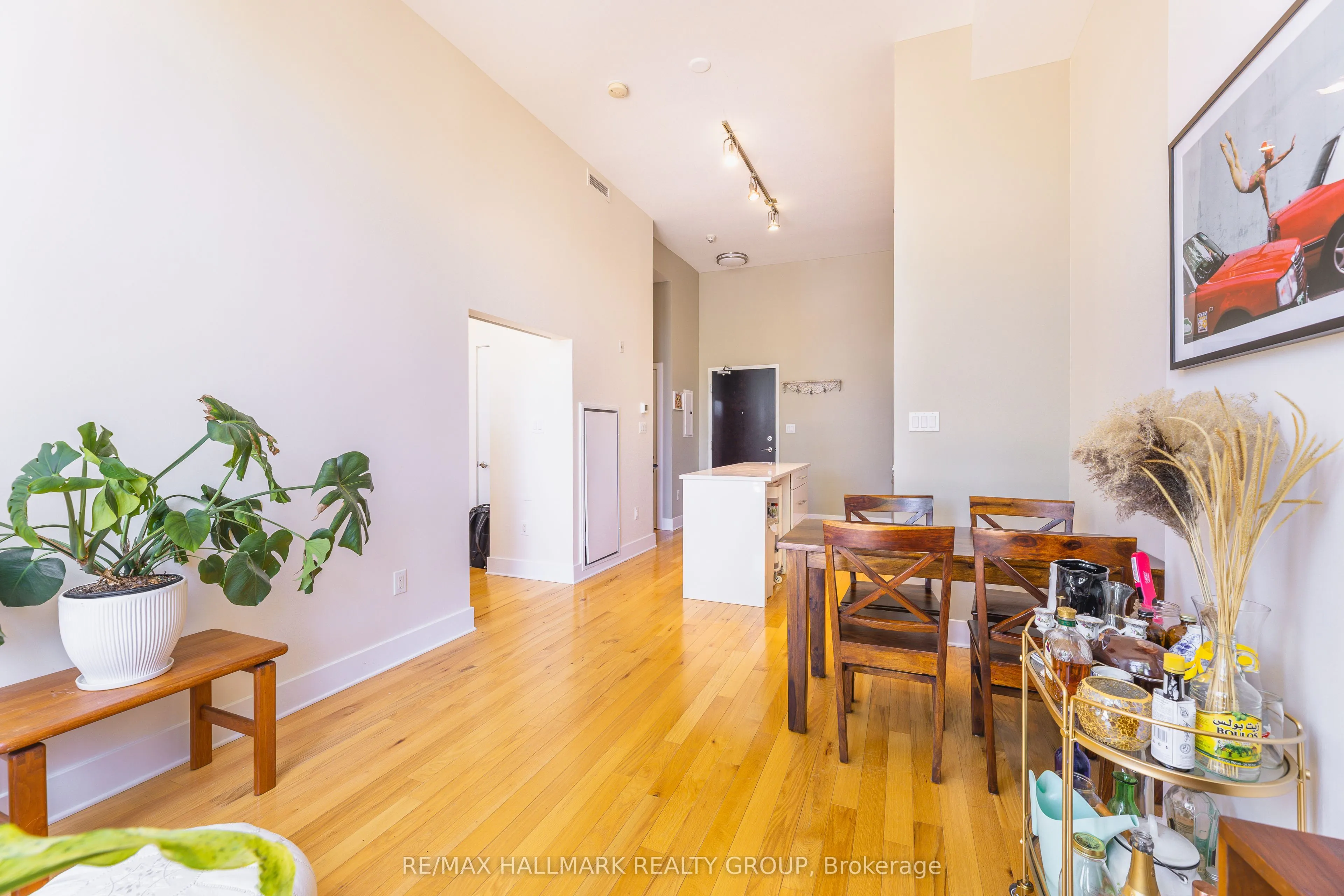 101 RICHMOND Road, #113