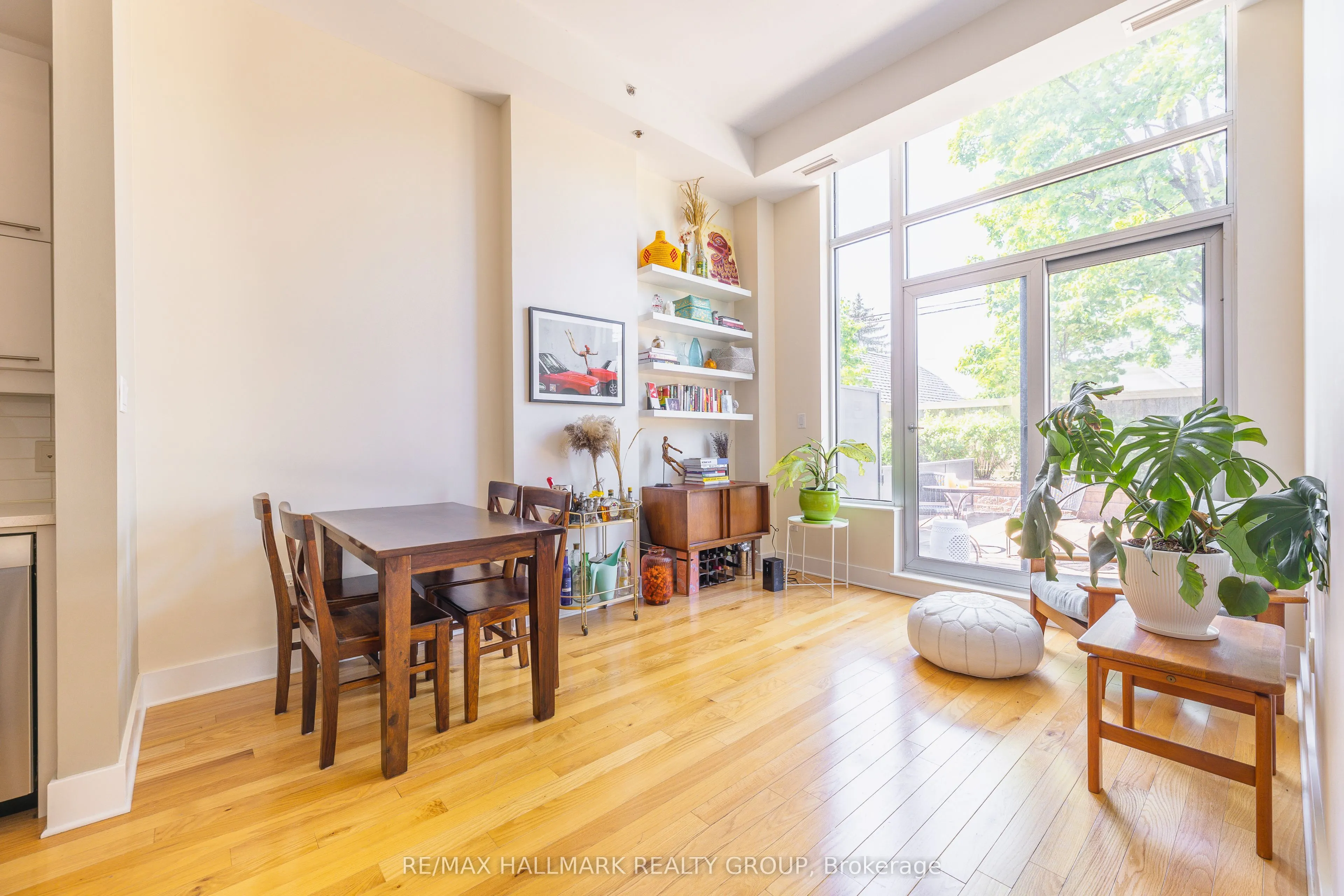 101 RICHMOND Road, #113