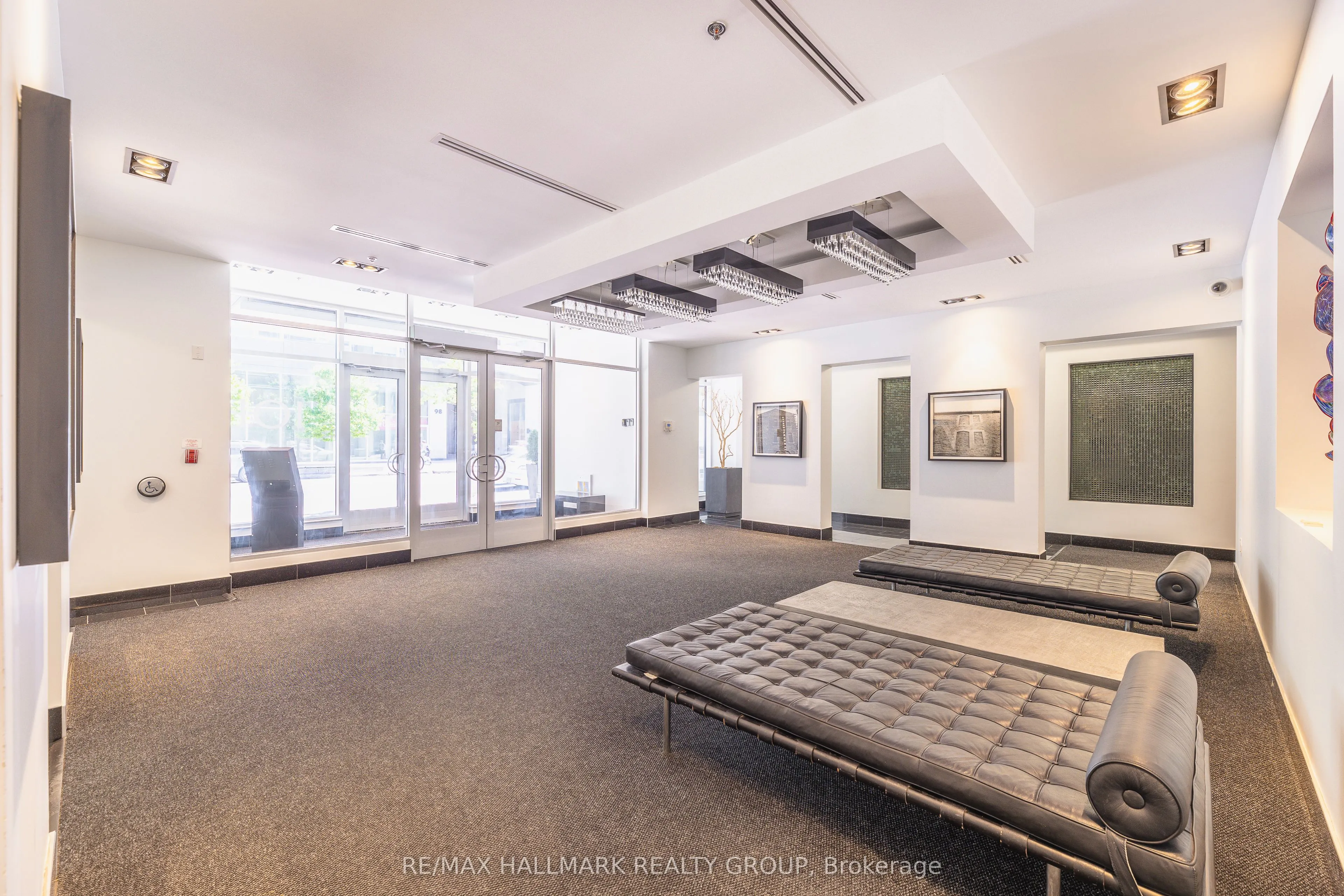 101 RICHMOND Road, #113
