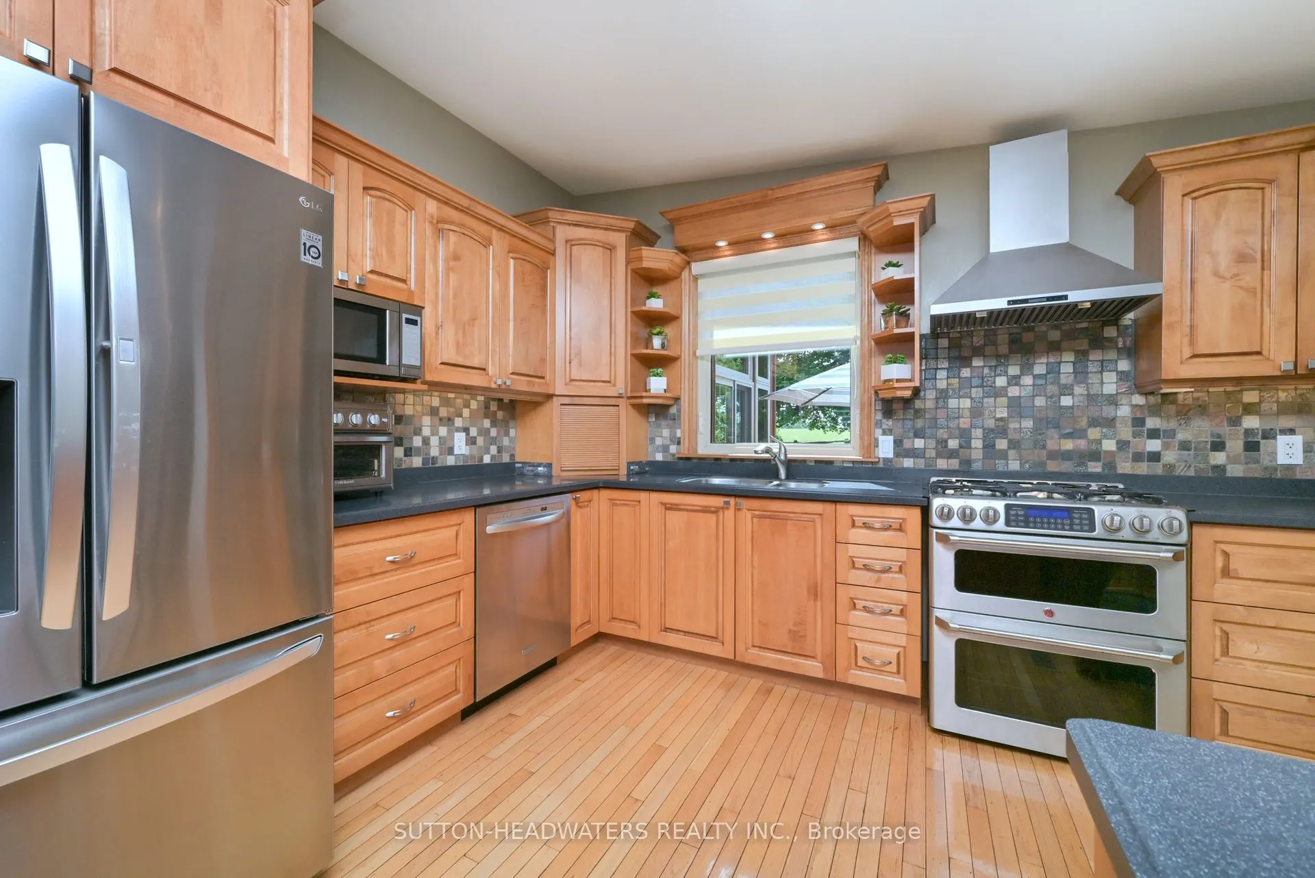 064349 County Rd 3