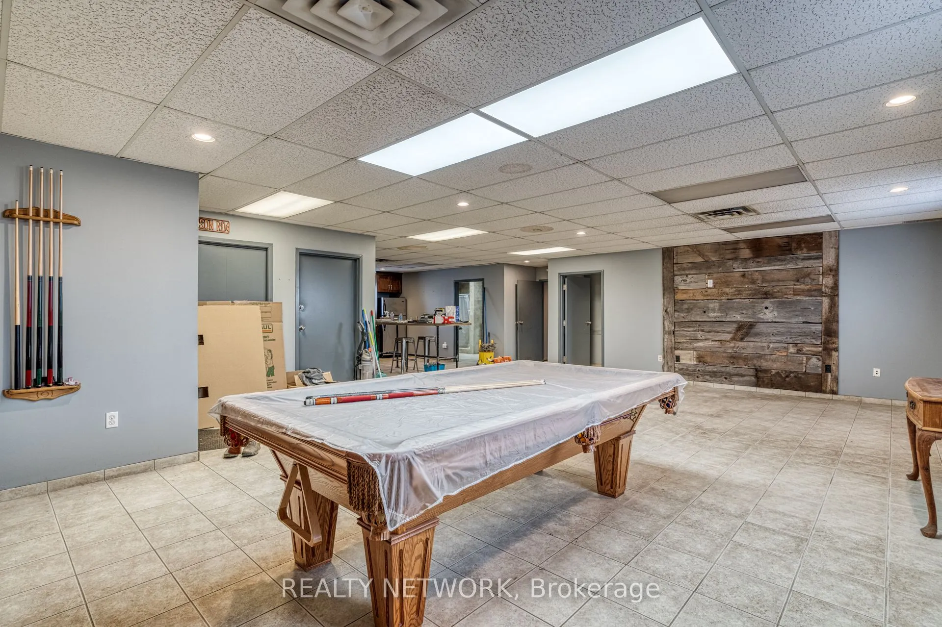 100 Burland Crescent, #1