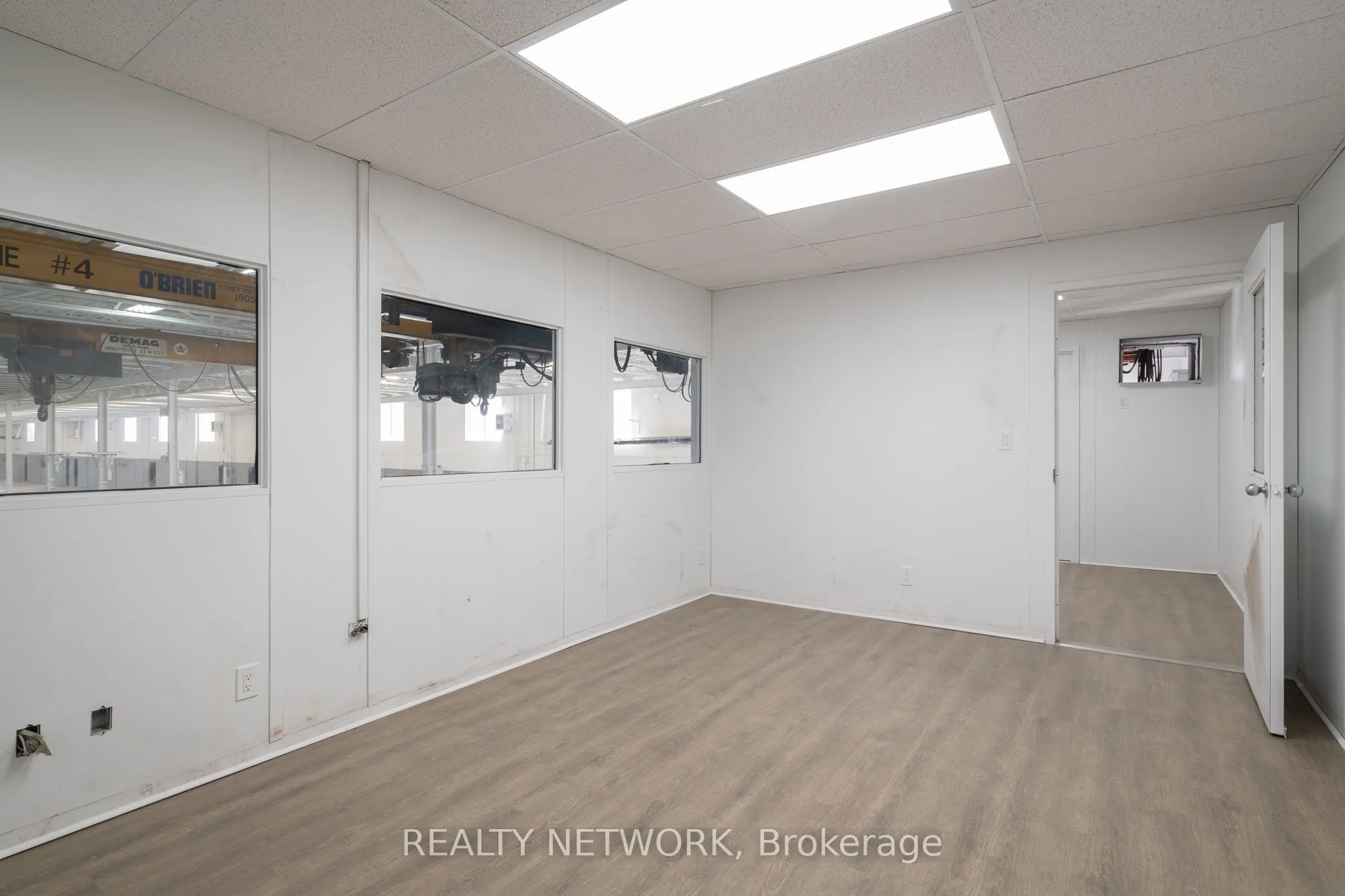 100 Burland Crescent, #1