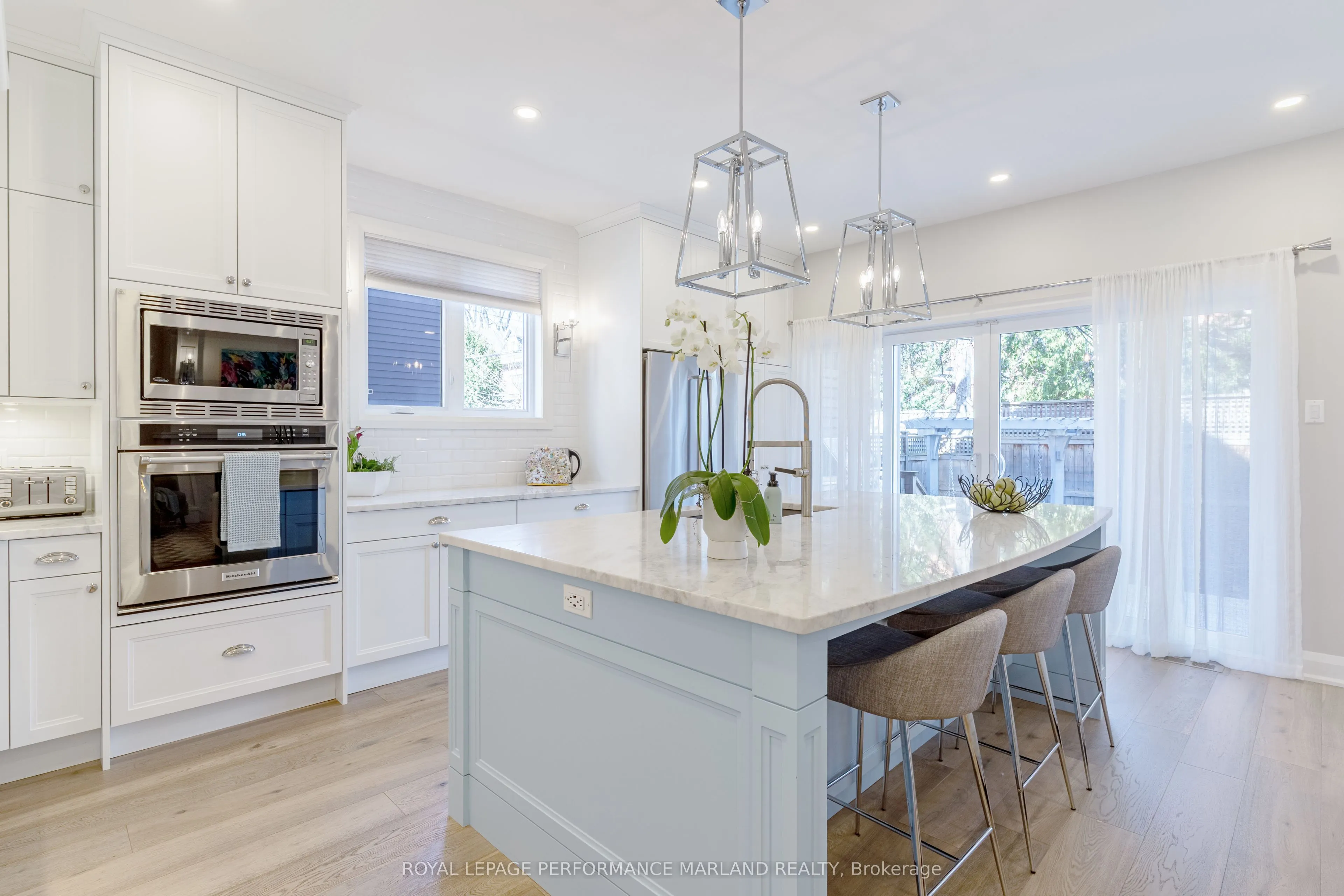 137 Glebe Avenue