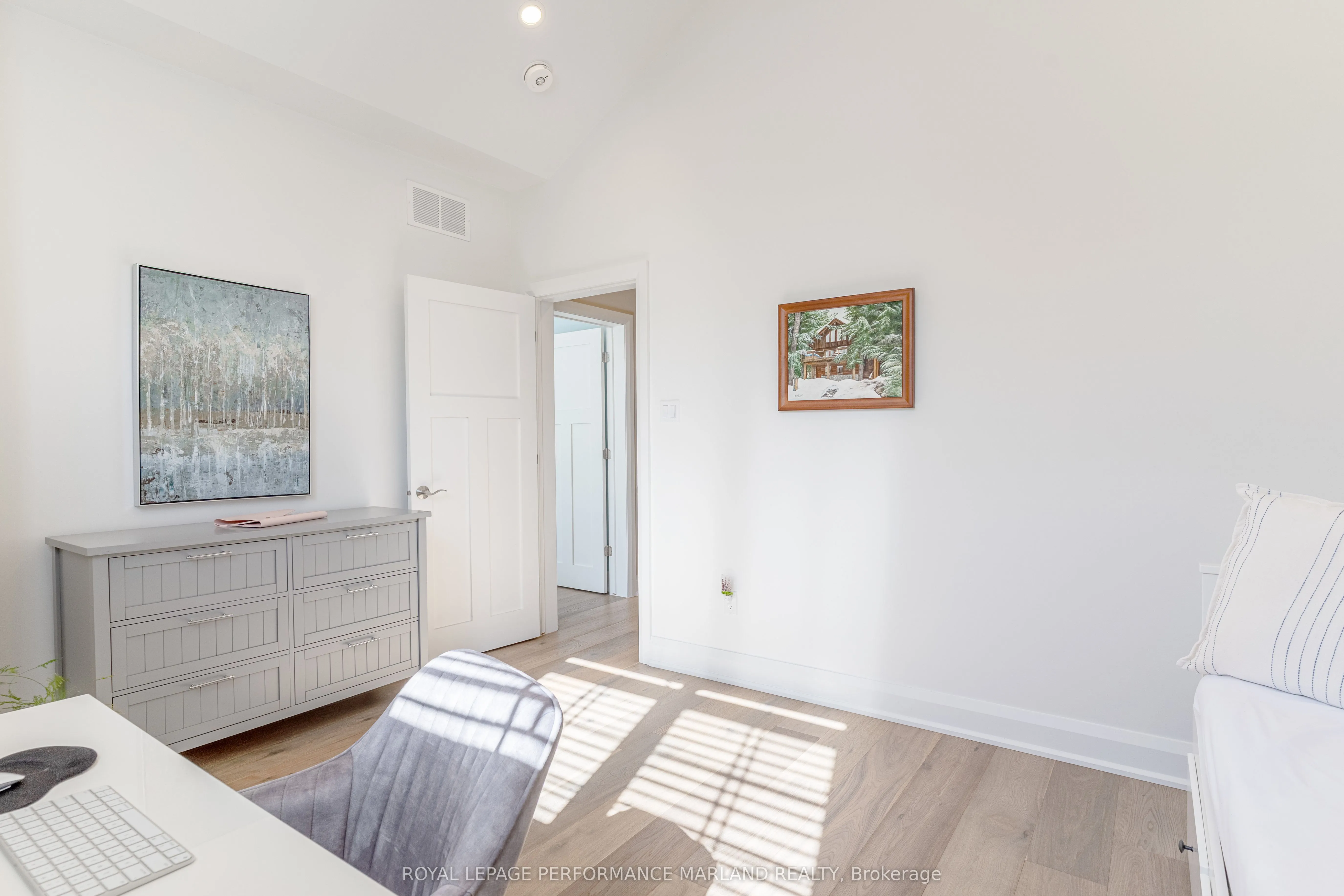 137 Glebe Avenue