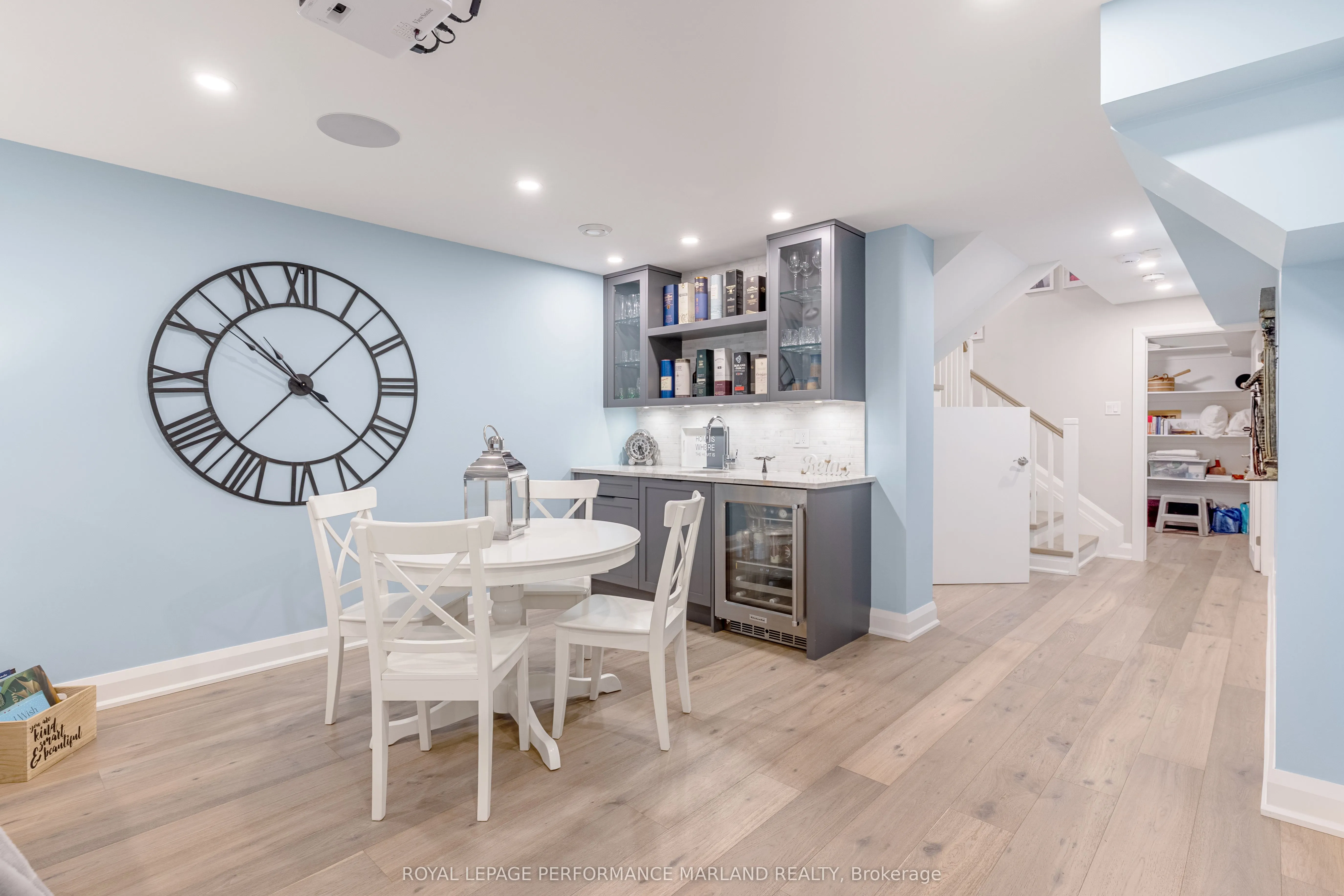 137 Glebe Avenue