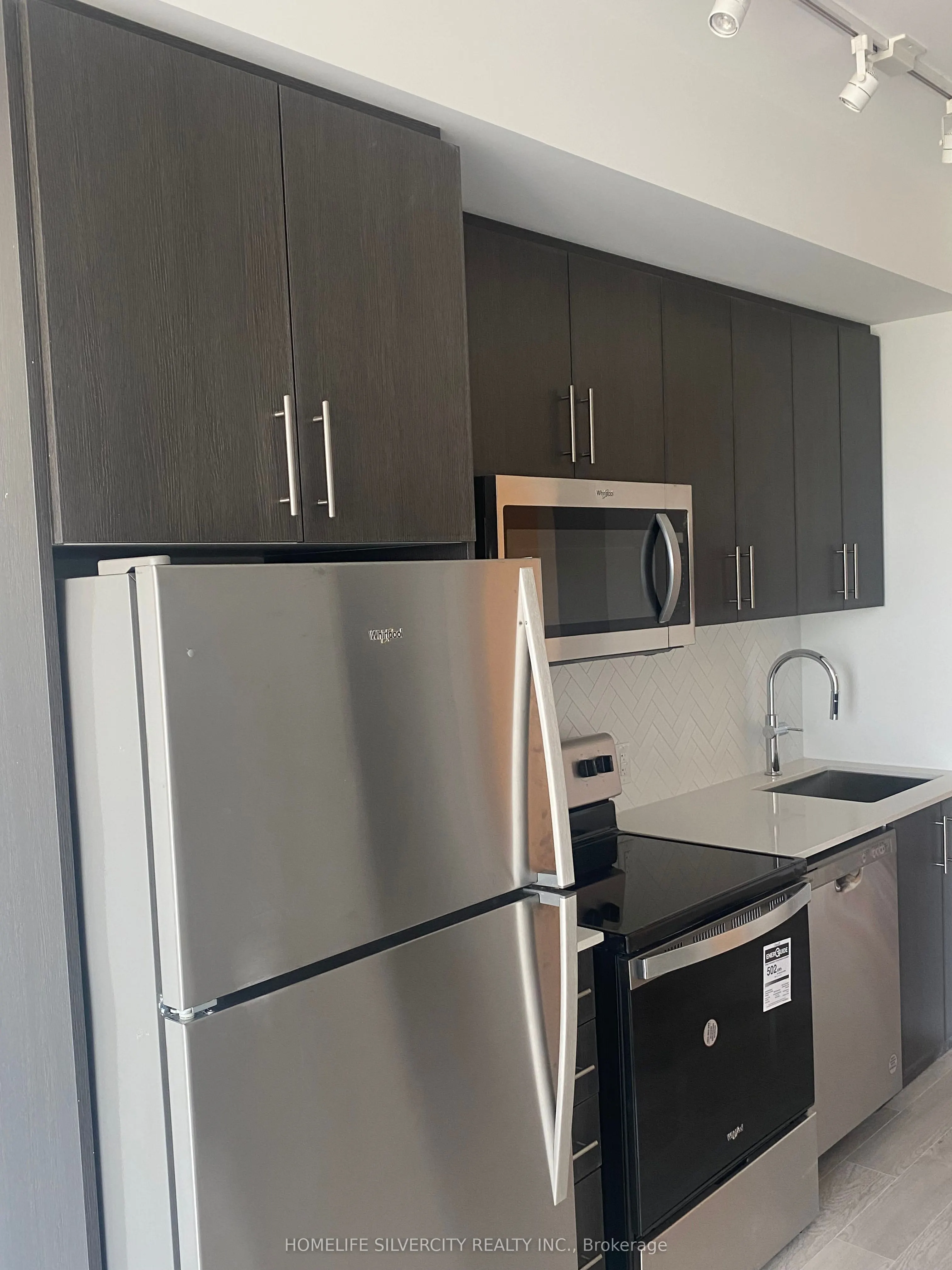 2782 Barton Street E, #908
