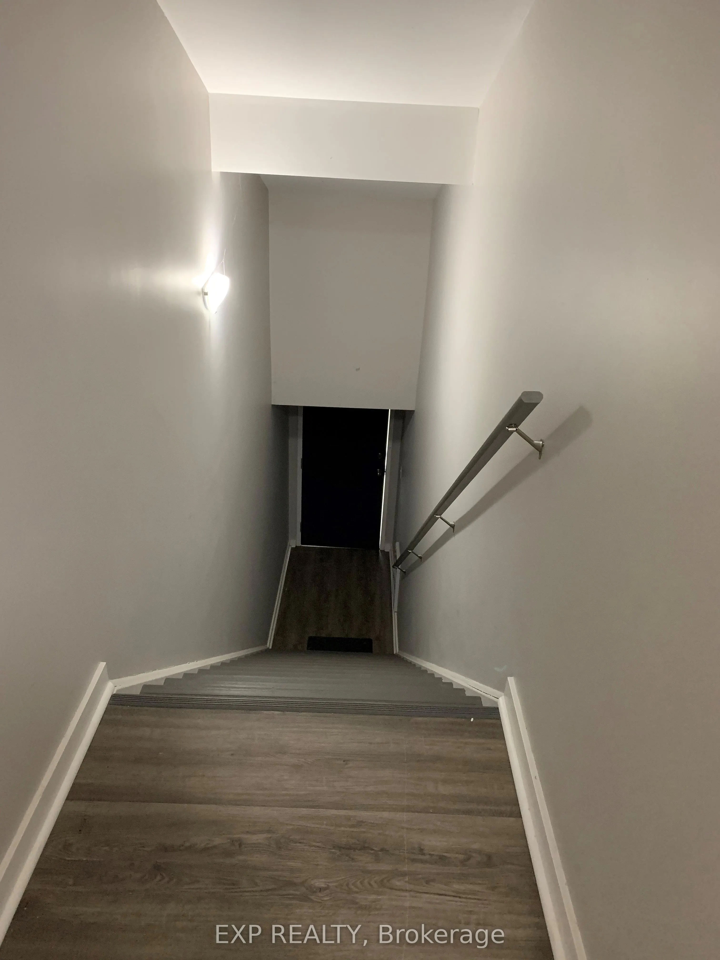 22 Main Street, #1
