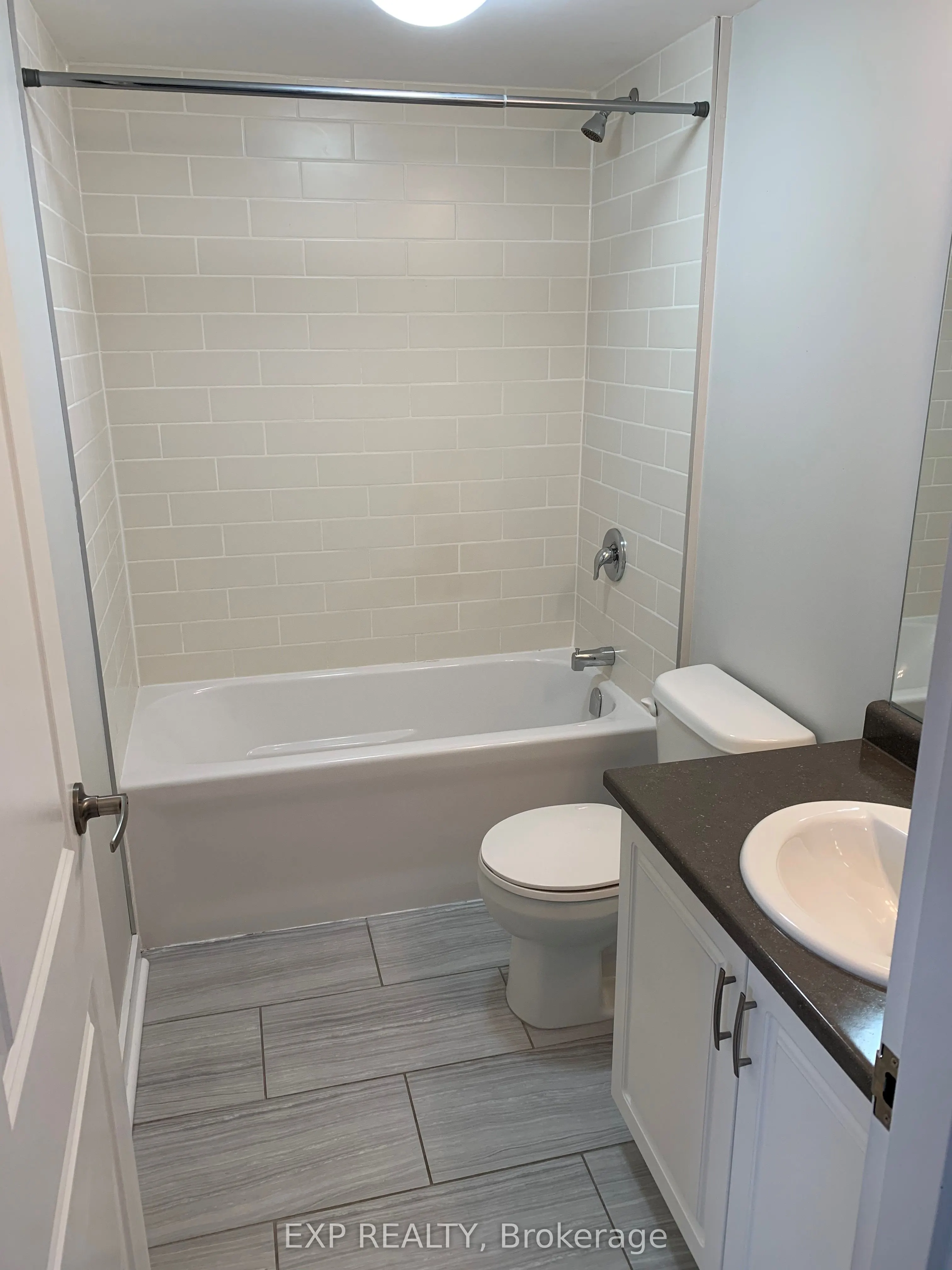 22 Main Street, #1