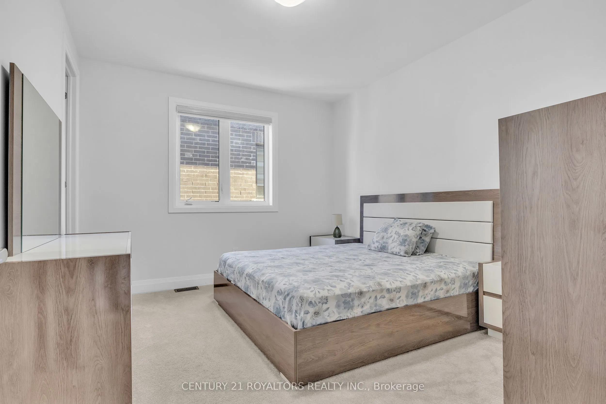 1000 Centennial Court