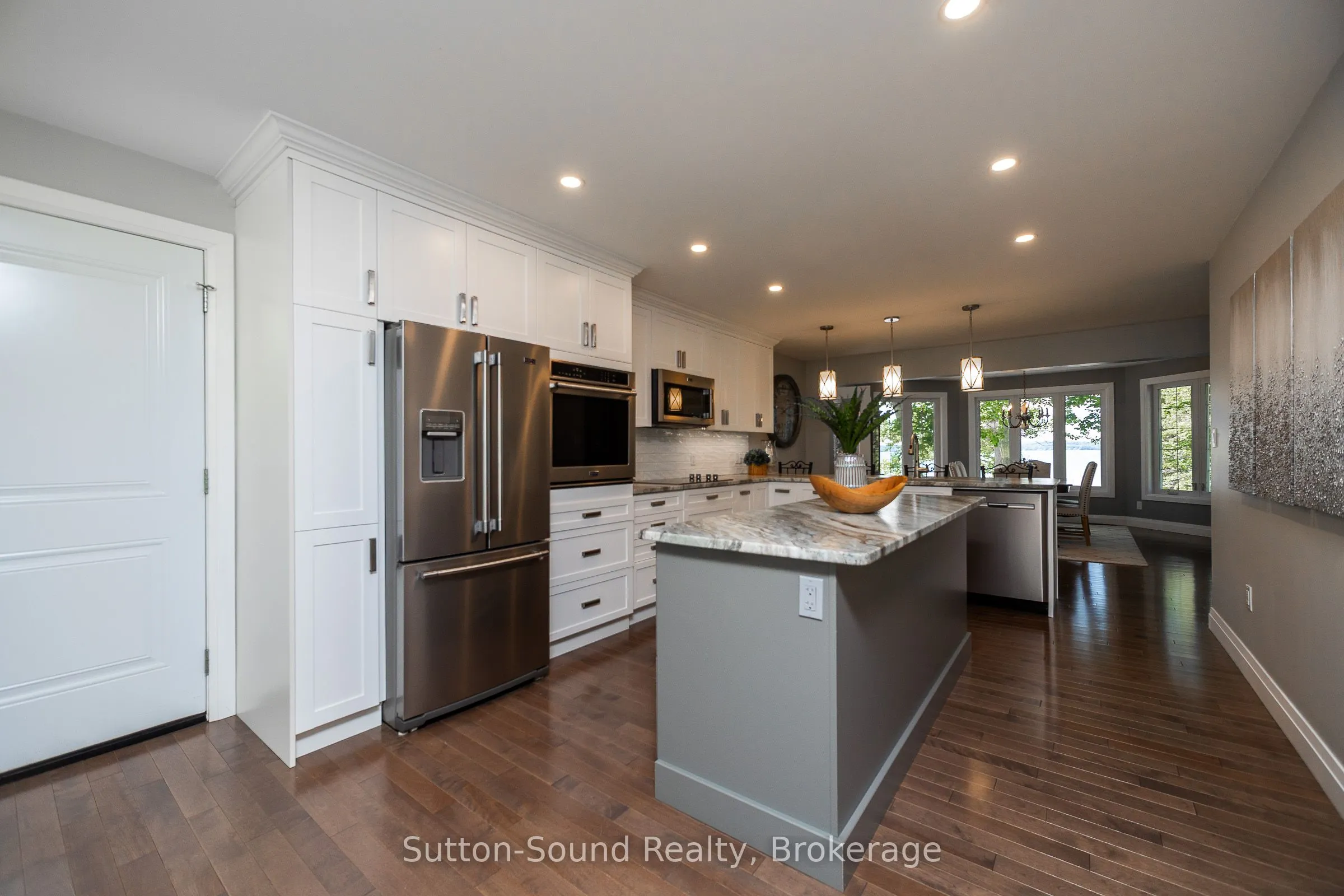 359288 Grey Rd 15 Road