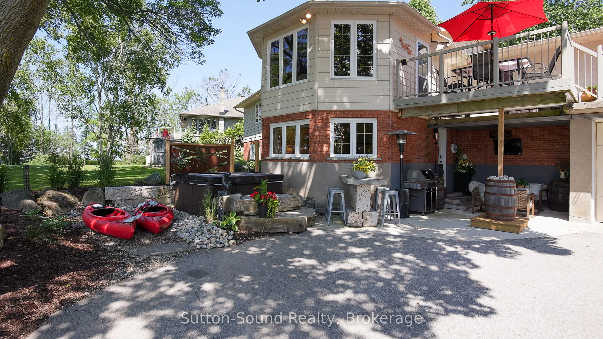 359288 Grey Rd 15 Road