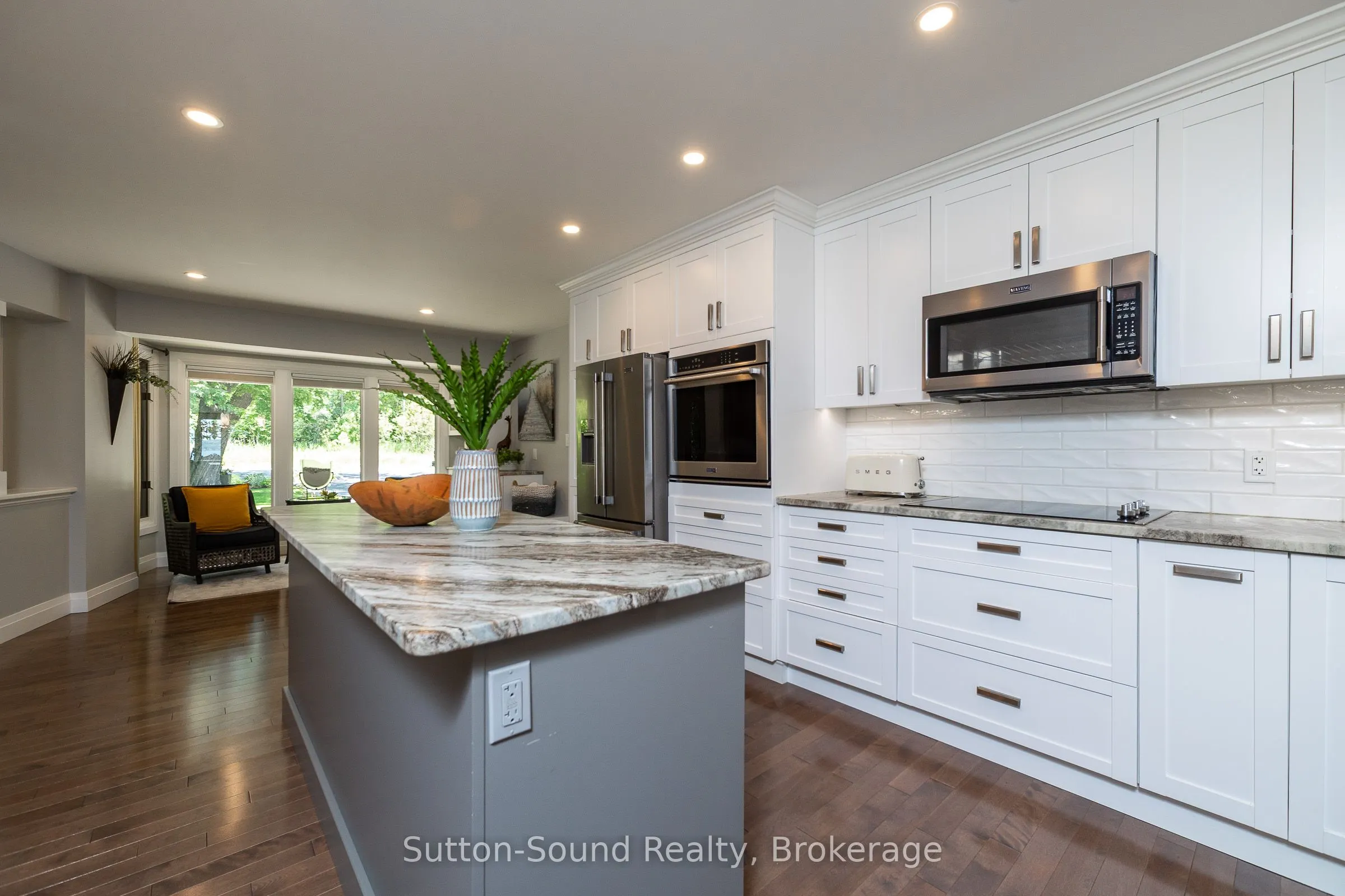 359288 Grey Rd 15 Road