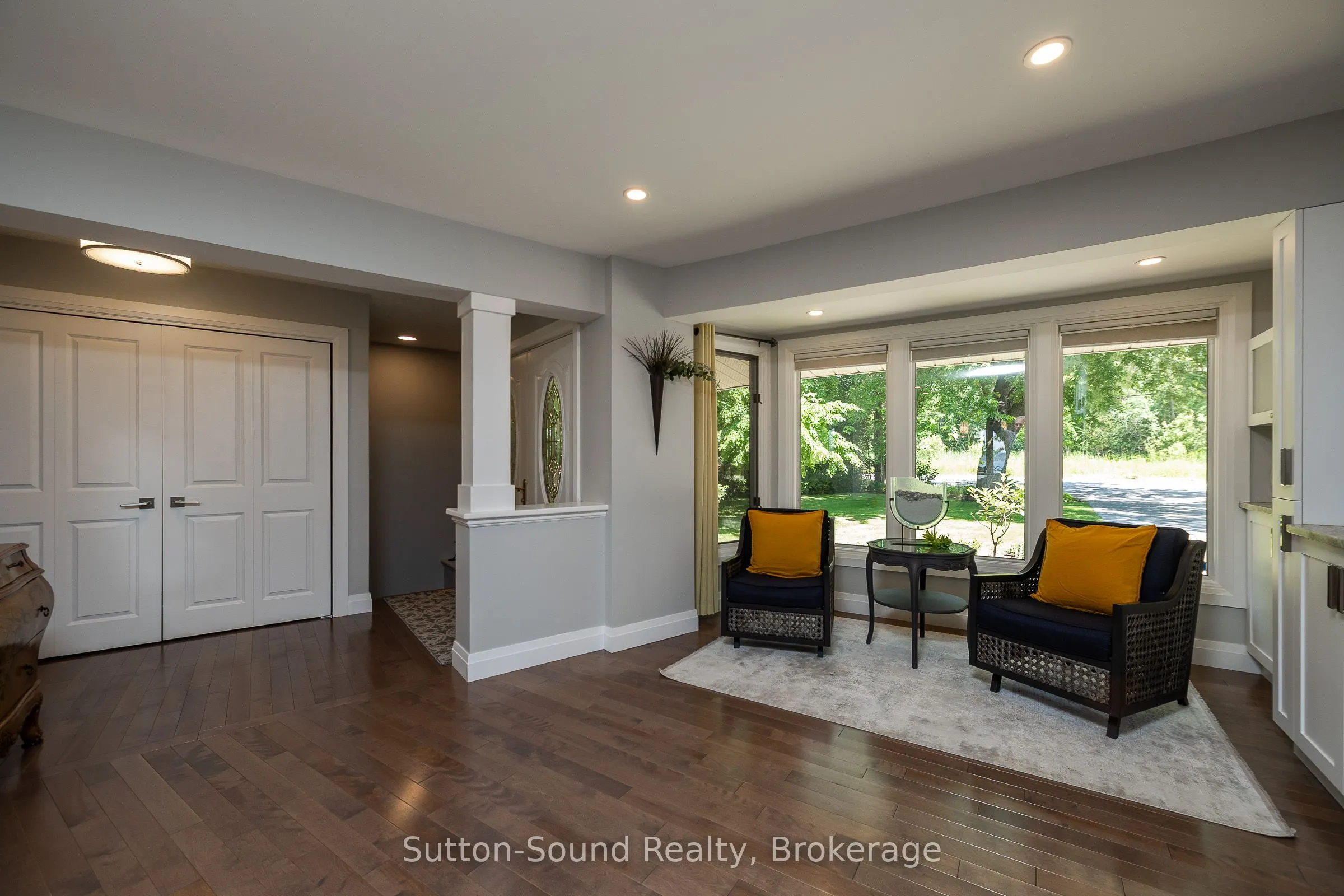 359288 Grey Rd 15 Road
