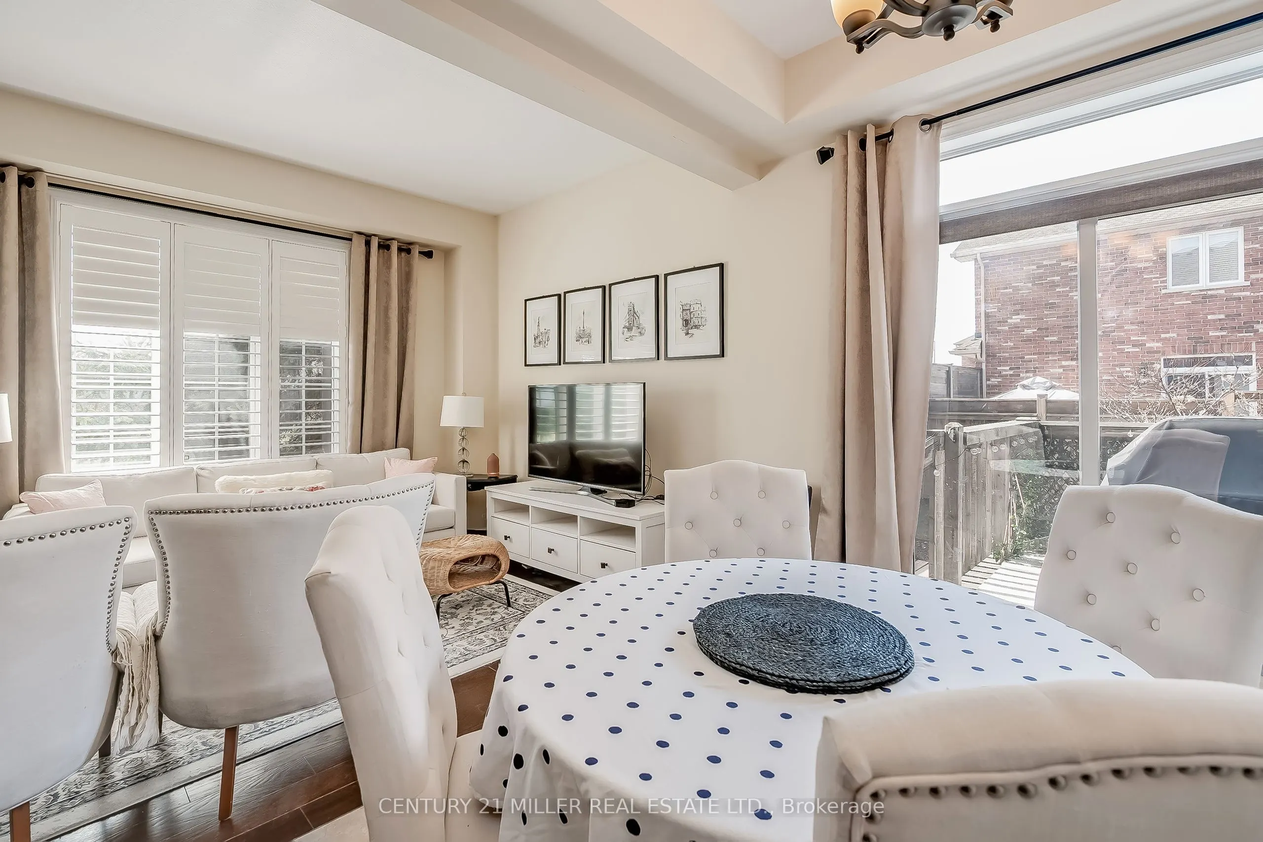 45 Seabreeze Crescent, #19